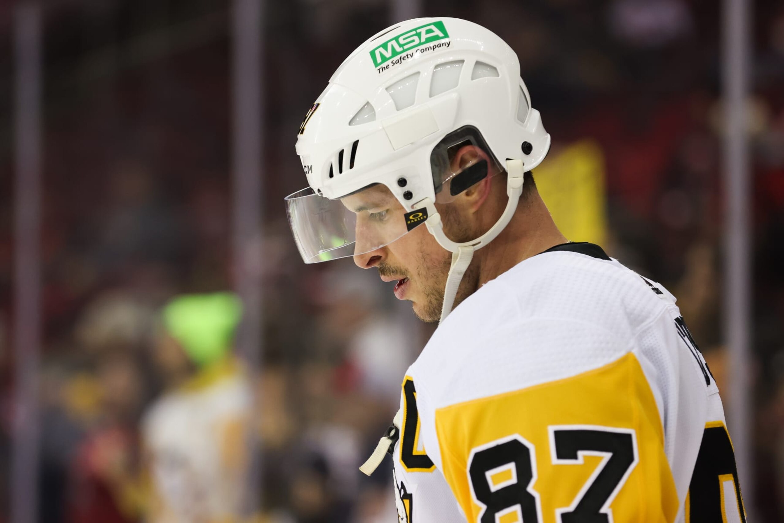 NEWARK, NJ - MARCH 19: Pittsburgh Penguins center Sidney Crosby (87) skates before a game between the Pittsburgh Penguins and New Jersey Devils on March 19, 2024 at Prudential Center in the Newark, New Jersey. (Photo by Andrew Mordzynski/Icon Sportswire via Getty Images)