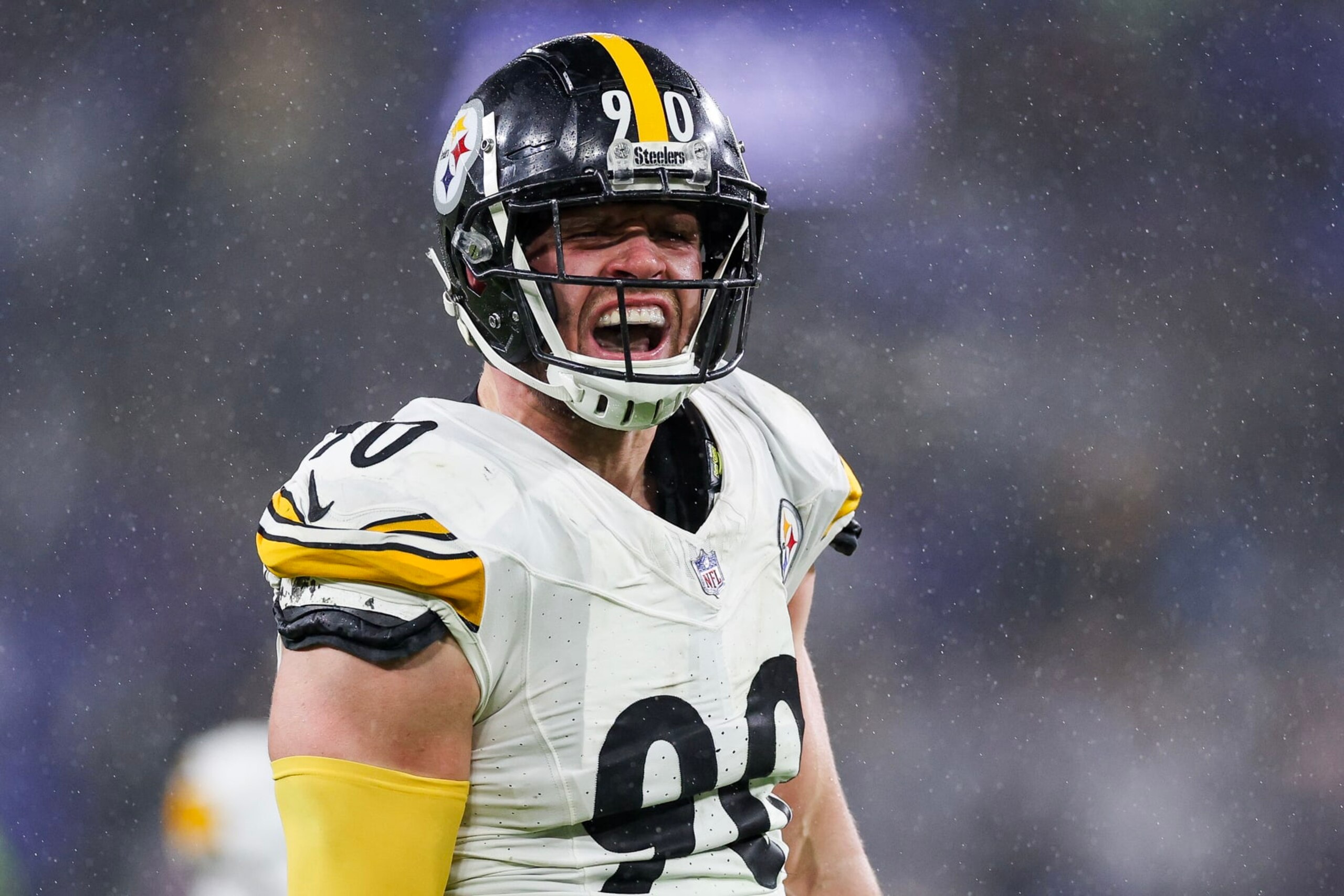 BALTIMORE, MARYLAND - JANUARY 06: T.J. Watt #90 of the Pittsburgh Steelers reacts after a sack in the third quarter of a game against the Baltimore Ravens at M&T Bank Stadium on January 06, 2024 in Baltimore, Maryland. (Photo by Patrick Smith/Getty Images)