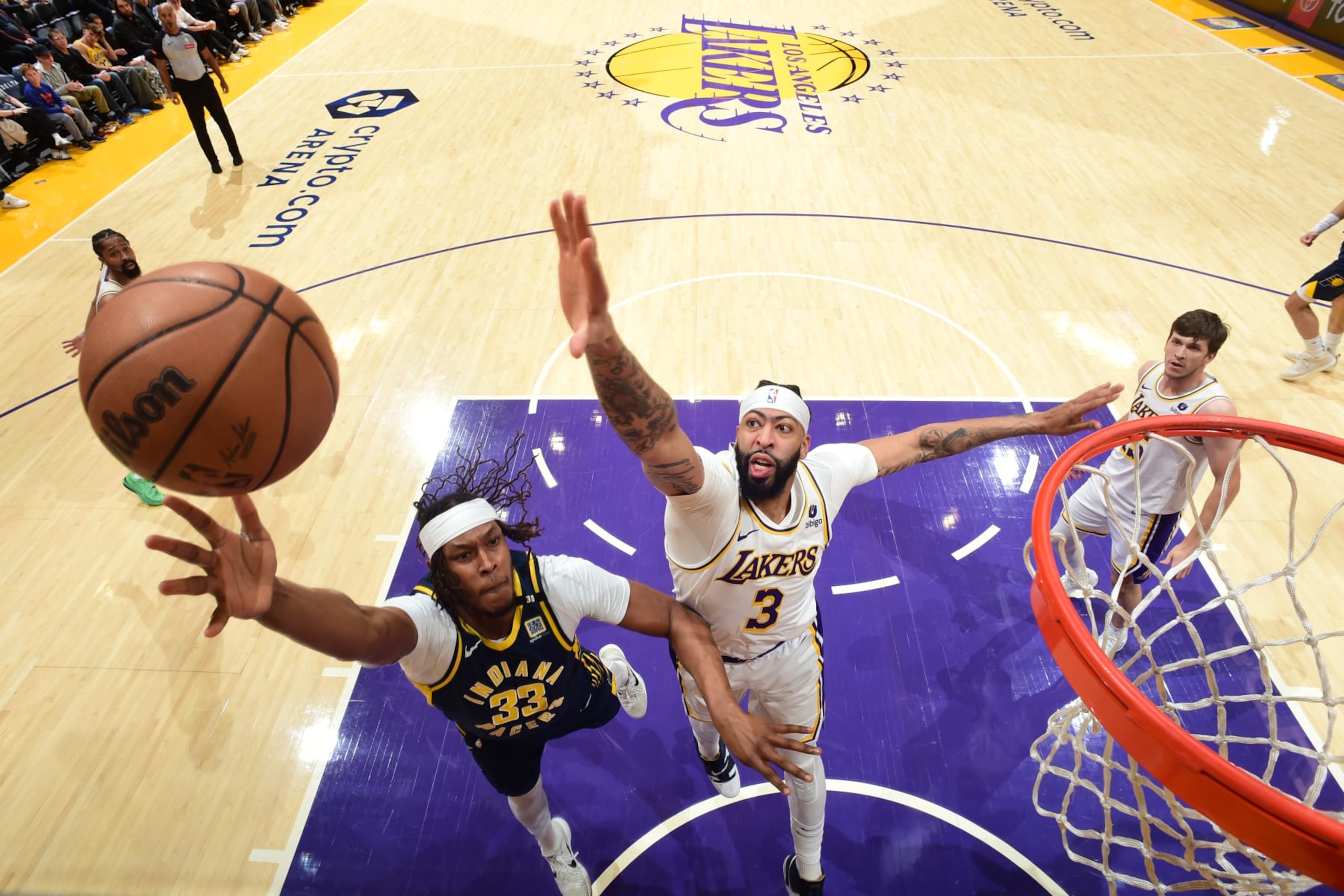 LOS ANGELES, CA - MARCH 24: Myles Turner #33 of the Indiana Pacers drives to the basket during the game against the Los Angeles Lakers on March 24, 2024 at Crypto.Com Arena in Los Angeles, California. NOTE TO USER: User expressly acknowledges and agrees that, by downloading and/or using this Photograph, user is consenting to the terms and conditions of the Getty Images License Agreement. Mandatory Copyright Notice: Copyright 2024 NBAE (Photo by Garrett Ellwood/NBAE via Getty Images) LOS ANGELES, CA - MARCH 24: Myles Turner #33 of the Indiana Pacers drives to the basket during the game against the Los Angeles Lakers on March 24, 2024 at Crypto.Com Arena in Los Angeles, California. NOTE TO USER: User expressly acknowledges and agrees that, by downloading and/or using this Photograph, user is consenting to the terms and conditions of the Getty Images License Agreement. Mandatory Copyright Notice: Copyright 2024 NBAE (Photo by Garrett Ellwood/NBAE via Getty Images)