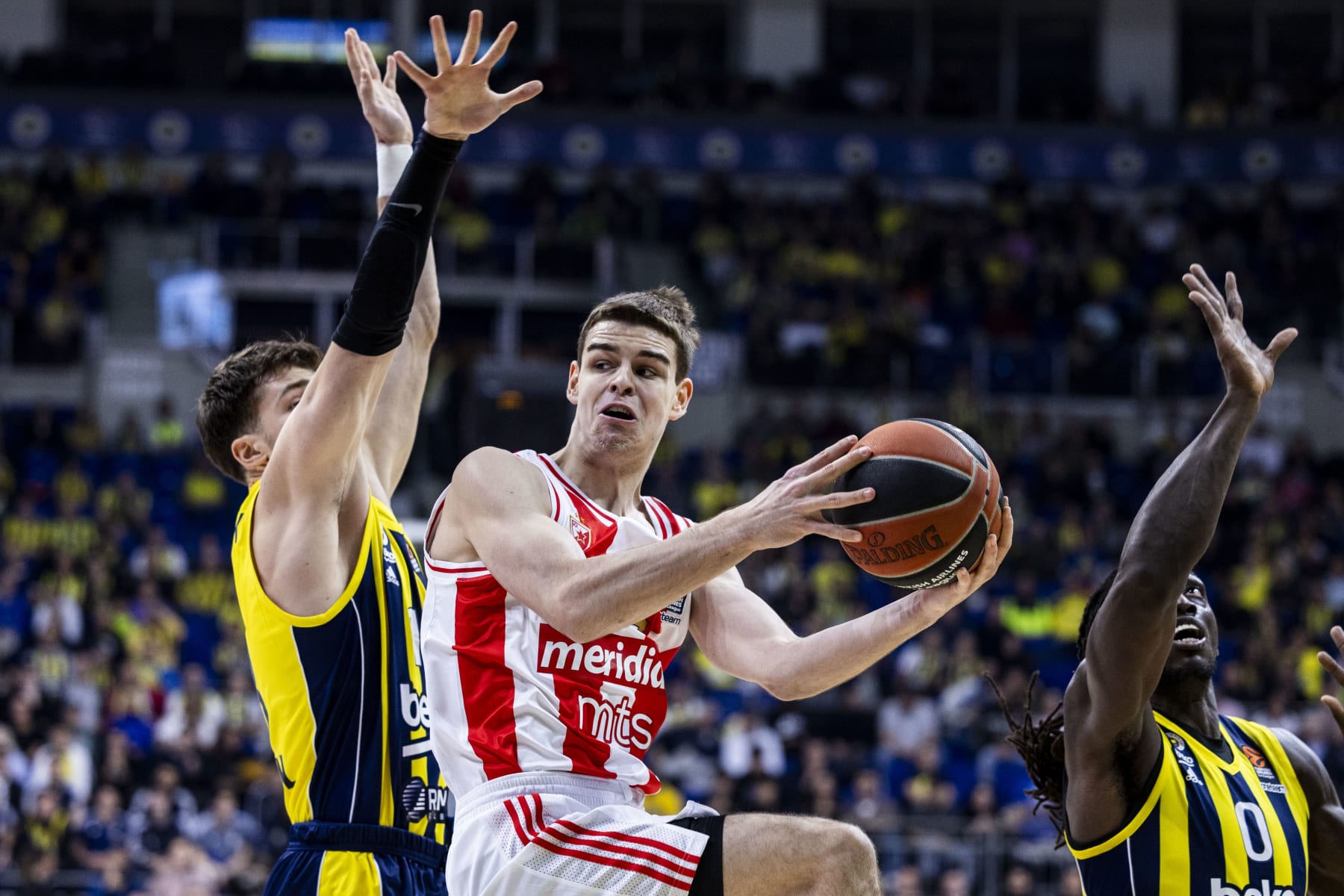 ISTANBUL, TURKEY - JANUARY 02: Nikola Topic, #44 of Crvena Zvezda Meridianbet Belgrade in action during the Turkish Airlines EuroLeague Regular Season Round 18 match between Fenerbahce Beko Istanbul and Crvena Zvezda Meridianbet Belgrade at Ulker Sports Arena on January 02, 2024 in Istanbul, Turkey. (Photo by Tolga Adanali/Euroleague Basketball via Getty Images)