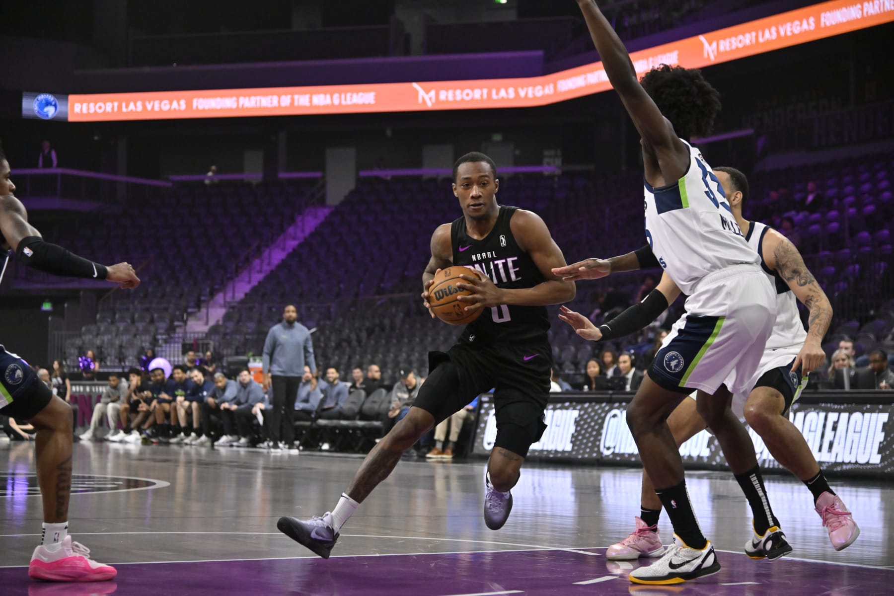 LAS VEGAS, NV - JANUARY 31: Ron Holland #0 of G League Ignite  drives to the basket during the game against the Iowa Wolves on January 31, 2024 at The Dollar Loan Center in Henderson, Nevada. NOTE TO USER: User expressly acknowledges and agrees that, by downloading and or using this photograph, User is consenting to the terms and conditions of the Getty Images License Agreement. Mandatory Copyright Notice: Copyright 2024 NBAE (Photo by David Becker/NBAE via Getty Images)