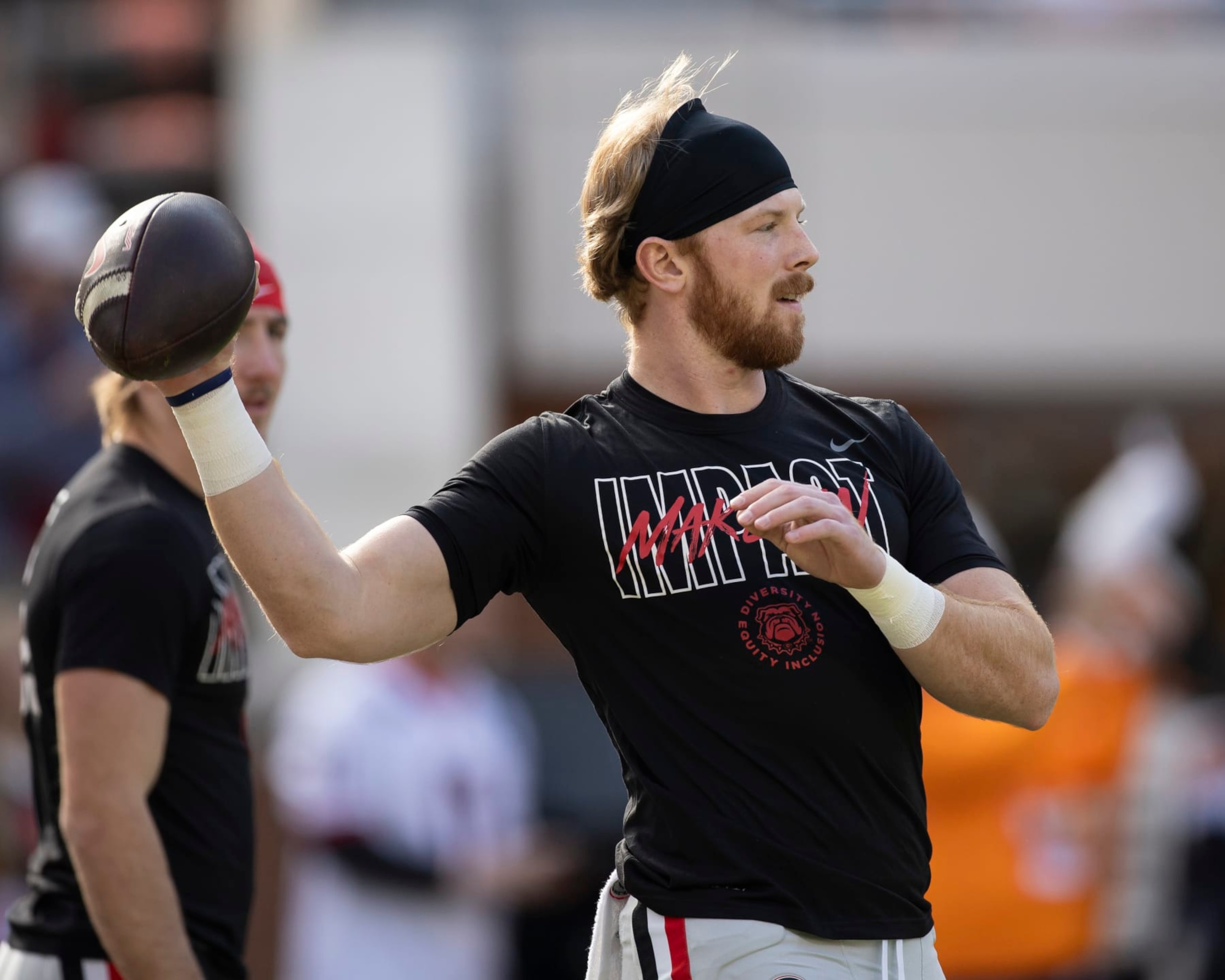 KNOXVILLE, TN - NOVEMBER 18: Brock Vandagriff #12 of the Georgia Bulldogs before a game between University of Georgia and University of Tennessee at Neyland Stadium on November 18, 2023 in Knoxville, Tennessee. (Photo by Steve Limentani/ISI Photos/Getty Images)