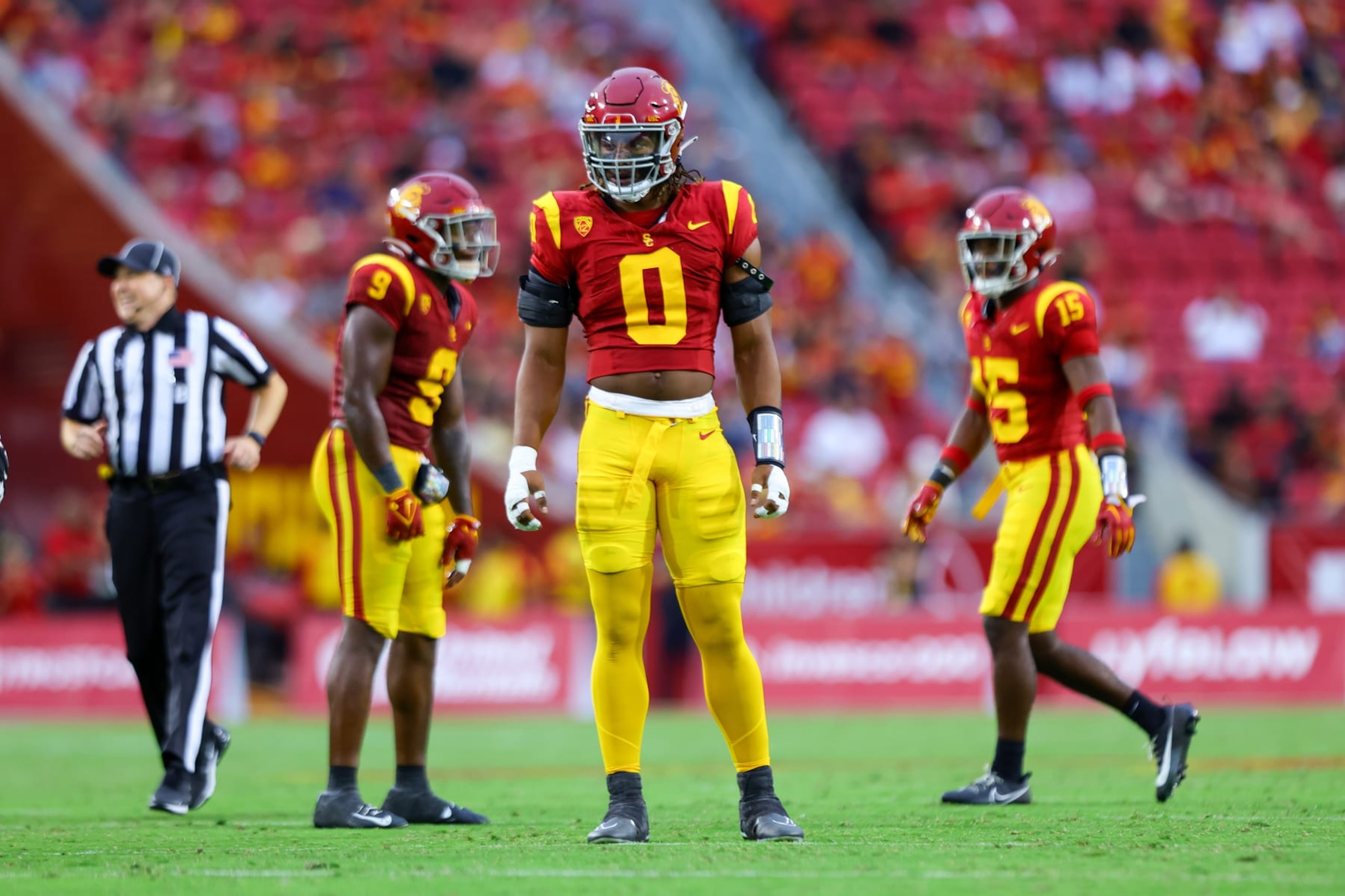 LOS ANGELES, CA - SEPTEMBER 02: USC Trojans defensive lineman Korey Foreman (0) looks at the offense during a college football game between the Nevada Wolf Pack against the USC Trojans on September 02, 2023, at the Los Angeles Memorial Coliseum in Los Angeles, CA. (Photo by Jordon Kelly/Icon Sportswire via Getty Images)