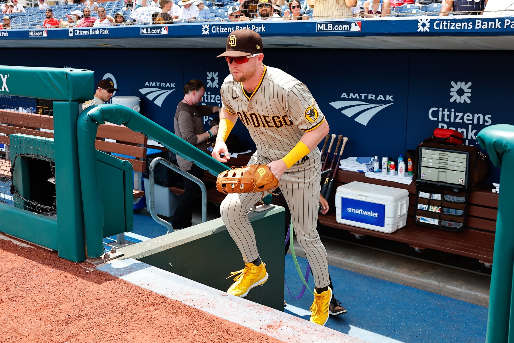 PHILADELPHIA, PA - JULY 15:  Jake Cronenworth #9 of the San Diego Padres enters the field against the Philadelphia Phillies prior to Game 1 of a split double header at Citizens Bank Park on July 15, 2023 in Philadelphia, Pennsylvania.   (Photo by Rich Graessle/Icon Sportswire via Getty Images)