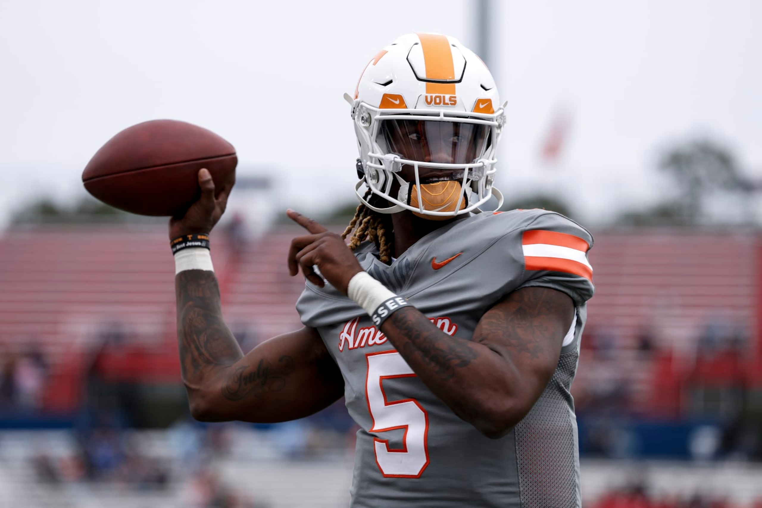 MOBILE, AL - FEBRUARY 03: Quarterback Joe Milton III #5 of Tennessee from the American Team warms up before the start of the 2024 Reese's Senior Bowl at Hancock Whitney Stadium on the campus of the University of South Alabama on February 3, 2024 in Mobile, Alabama. The National Team defeated the American Team 16 to 7. (Photo by Don Juan Moore/Getty Images) MOBILE, AL - FEBRUARY 03: Quarterback Joe Milton III #5 of Tennessee from the American Team warms up before the start of the 2024 Reese's Senior Bowl at Hancock Whitney Stadium on the campus of the University of South Alabama on February 3, 2024 in Mobile, Alabama. The National Team defeated the American Team 16 to 7. (Photo by Don Juan Moore/Getty Images)