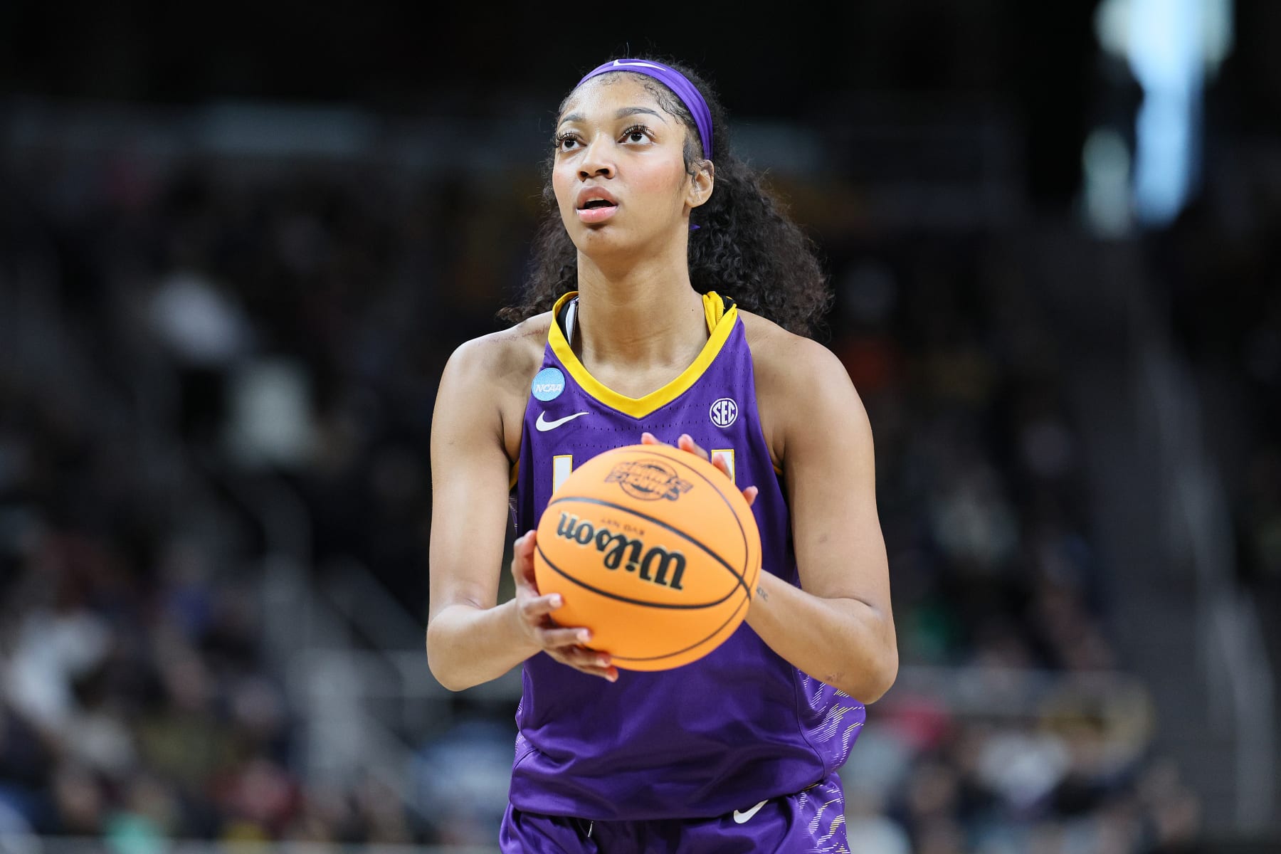 ALBANY, NEW YORK - MARCH 30: Angel Reese #10 of the LSU Tigers shoots against the UCLA Bruins during the second half in the Sweet 16 round of the NCAA Women's Basketball Tournament at MVP Arena on March 30, 2024 in Albany, New York. (Photo by Andy Lyons/Getty Images)