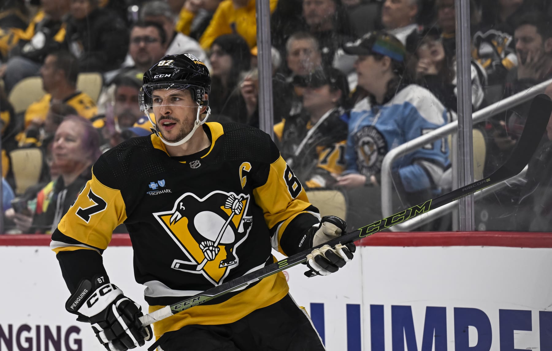 PITTSBURGH, PA - MARCH 26: Pittsburgh Penguins center Sidney Crosby (87) looks on during the second period in the NHL game between the Pittsburgh Penguins and the Carolina Hurricanes on March 26, 2024, at PPG Paints Arena in Pittsburgh, PA. (Photo by Jeanine Leech/Icon Sportswire via Getty Images)