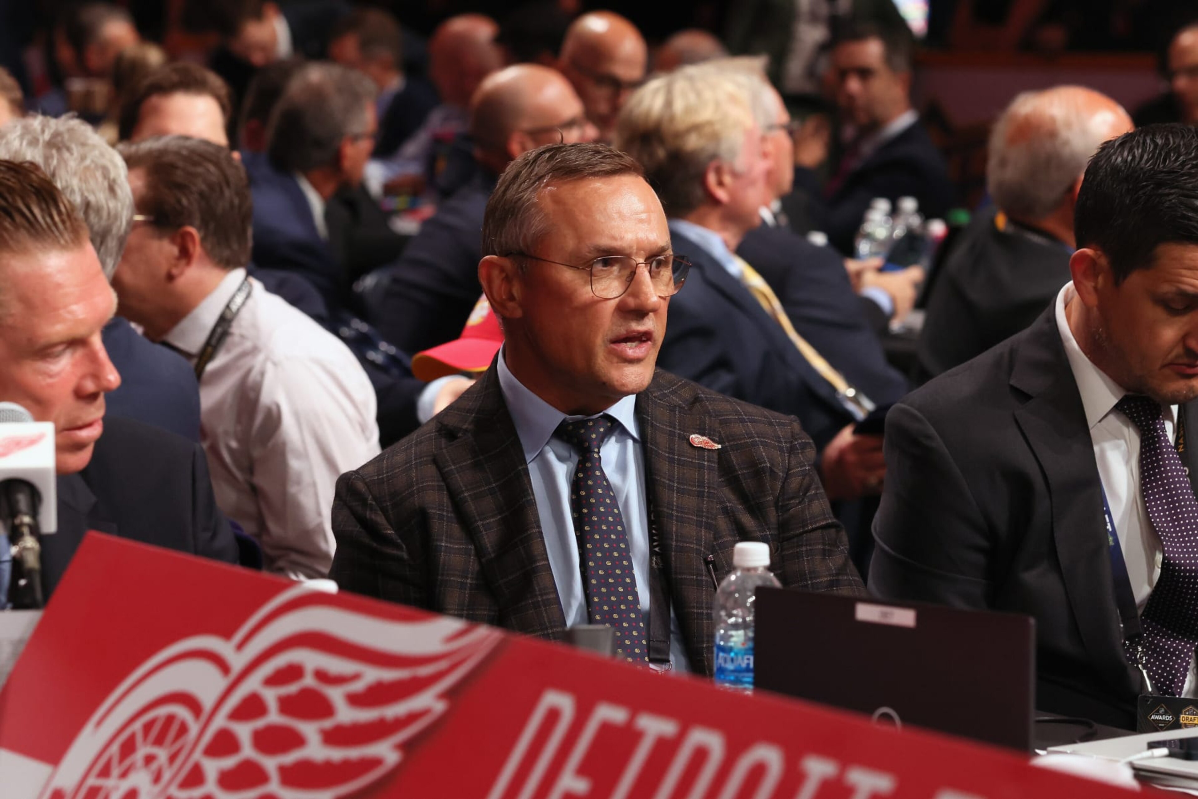 NASHVILLE, TENNESSEE - JUNE 29: Steve Yzerman of the Detroit Red WIngs attends the 2023 NHL Draft at the Bridgestone Arena on June 29, 2023 in Nashville, Tennessee. (Photo by Bruce Bennett/Getty Images) NASHVILLE, TENNESSEE - JUNE 29: Steve Yzerman of the Detroit Red WIngs attends the 2023 NHL Draft at the Bridgestone Arena on June 29, 2023 in Nashville, Tennessee. (Photo by Bruce Bennett/Getty Images)
