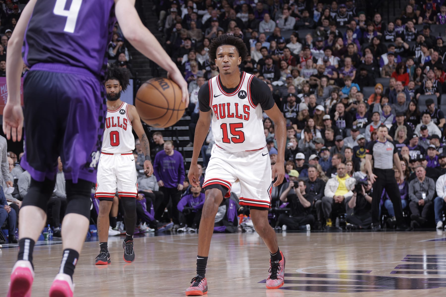 SACRAMENTO, CA - MARCH 4: Julian Phillips #15 of the Chicago Bulls defends during the game against the Sacramento Kings on March 4, 2024 at Golden 1 Center in Sacramento, California. NOTE TO USER: User expressly acknowledges and agrees that, by downloading and or using this photograph, User is consenting to the terms and conditions of the Getty Images Agreement. Mandatory Copyright Notice: Copyright 2024 NBAE (Photo by Rocky Widner/NBAE via Getty Images) SACRAMENTO, CA - MARCH 4: Julian Phillips #15 of the Chicago Bulls defends during the game against the Sacramento Kings on March 4, 2024 at Golden 1 Center in Sacramento, California. NOTE TO USER: User expressly acknowledges and agrees that, by downloading and or using this photograph, User is consenting to the terms and conditions of the Getty Images Agreement. Mandatory Copyright Notice: Copyright 2024 NBAE (Photo by Rocky Widner/NBAE via Getty Images)