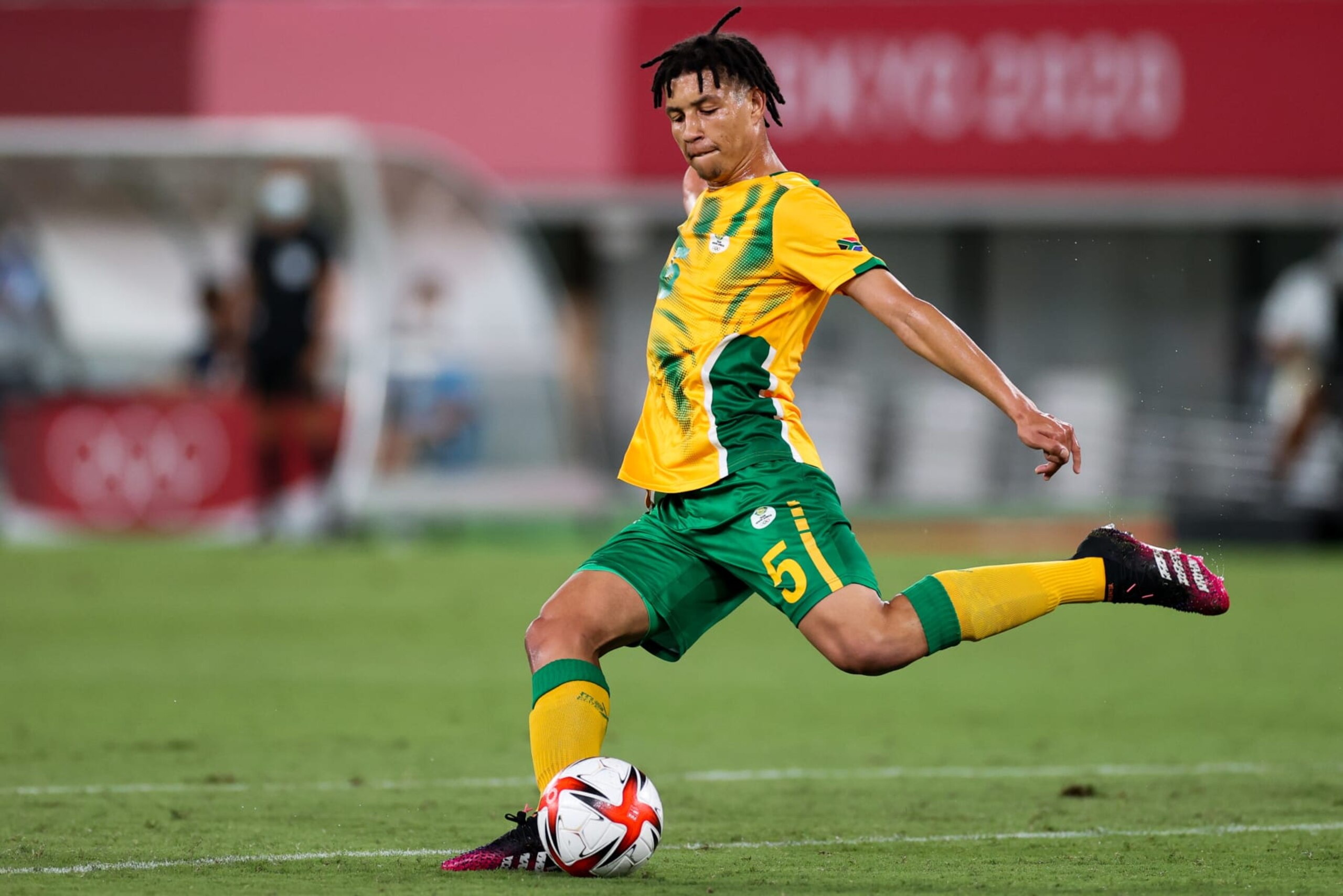 CHOFU, JAPAN - JULY 22: Fleurs Luke #5 of South Africa in action in the Men's First Round Group A match between Japan and South Africa during the Tokyo 2020 Olympic Games at Tokyo Stadium on July 22, 2021 in Chofu, Tokyo, Japan. (Photo by Zhizhao Wu/Getty Images) CHOFU, JAPAN - JULY 22: Fleurs Luke #5 of South Africa in action in the Men's First Round Group A match between Japan and South Africa during the Tokyo 2020 Olympic Games at Tokyo Stadium on July 22, 2021 in Chofu, Tokyo, Japan. (Photo by Zhizhao Wu/Getty Images)
