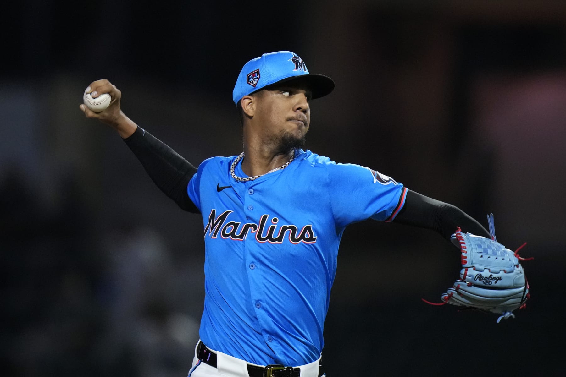 JUPITER, FLORIDA - MARCH 08: Eury Perez #39 of the Miami Marlins throws a pitch during a spring training game against the New York Mets at Roger Dean Stadium on March 08, 2024 in Jupiter, Florida. (Photo by Rich Storry/Getty Images)