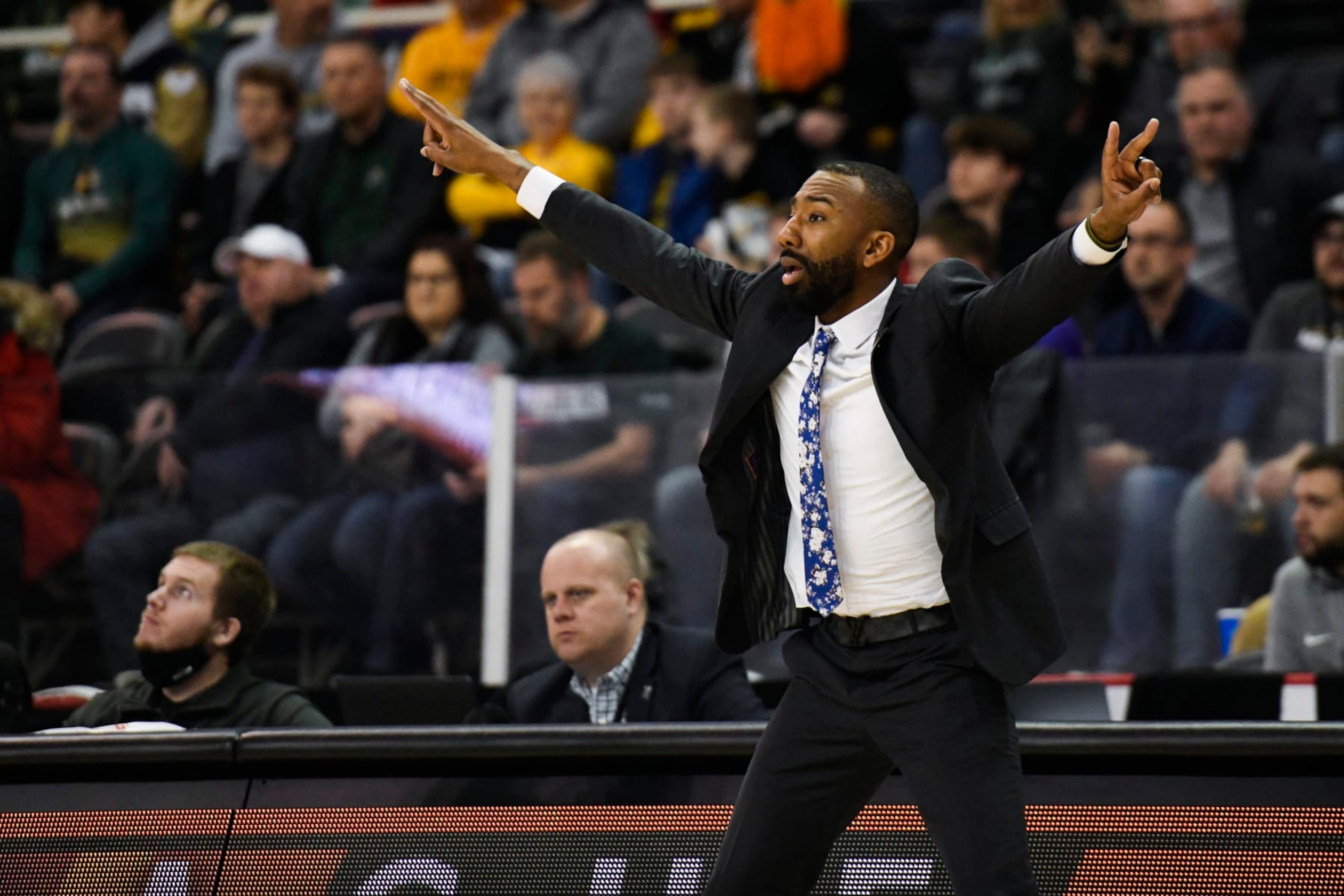 INDIANAPOLIS, IN - MARCH 07: Cleveland State assistant coach Dru Joyce III watches during the Horizon League Tournament semi-final college basketball game between the Cleveland State Vikings and the Wright State Raiders on March 7, 2022, at the Indiana Farmers Coliseum in Indianapolis, Indiana. (Photo by Michael Allio/Icon Sportswire via Getty Images)