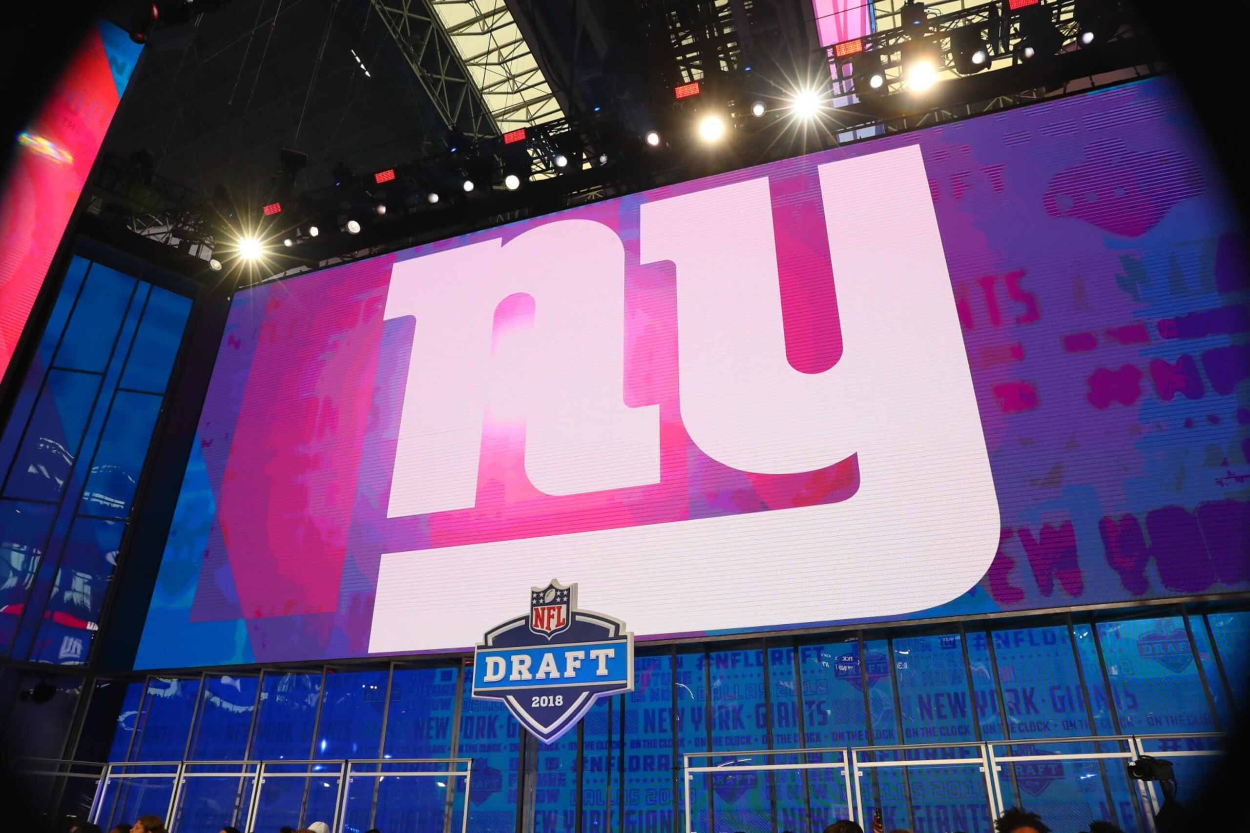 ARLINGTON, TX - APRIL 26:  The New York Giants logo on the video board during the first round at the 2018 NFL Draft at AT&T Stadium on April 26, 2018 at AT&T Stadium in Arlington Texas. (Photo by Rich Graessle/Icon Sportswire via Getty Images)