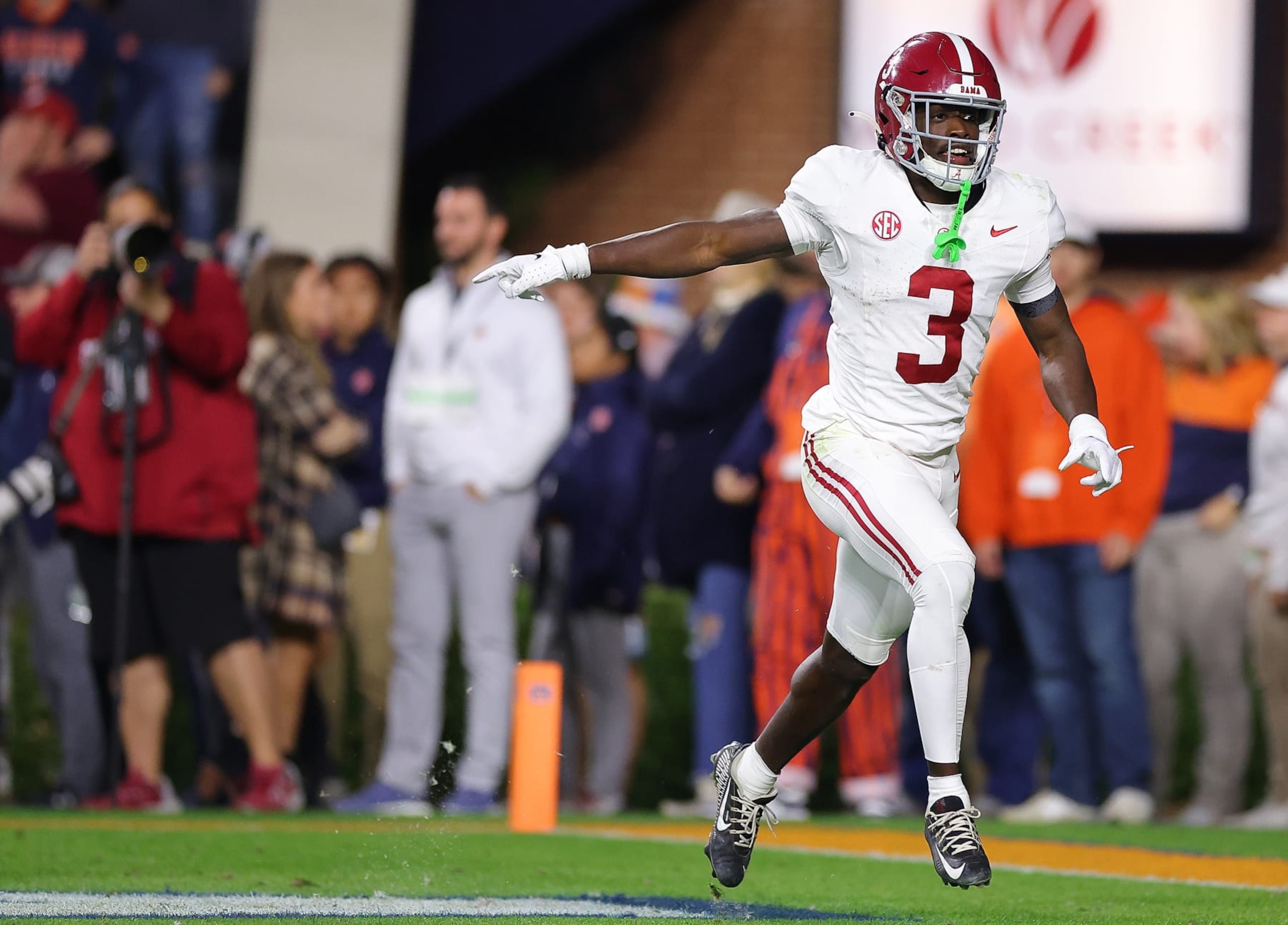 AUBURN, ALABAMA - NOVEMBER 25: Terrion Arnold #3 of the Alabama Crimson Tide reacts after intercepting the final pass of the game in their 27-24 win over the Auburn Tigers at Jordan-Hare Stadium on November 25, 2023 in Auburn, Alabama. (Photo by Kevin C. Cox/Getty Images) AUBURN, ALABAMA - NOVEMBER 25: Terrion Arnold #3 of the Alabama Crimson Tide reacts after intercepting the final pass of the game in their 27-24 win over the Auburn Tigers at Jordan-Hare Stadium on November 25, 2023 in Auburn, Alabama. (Photo by Kevin C. Cox/Getty Images)