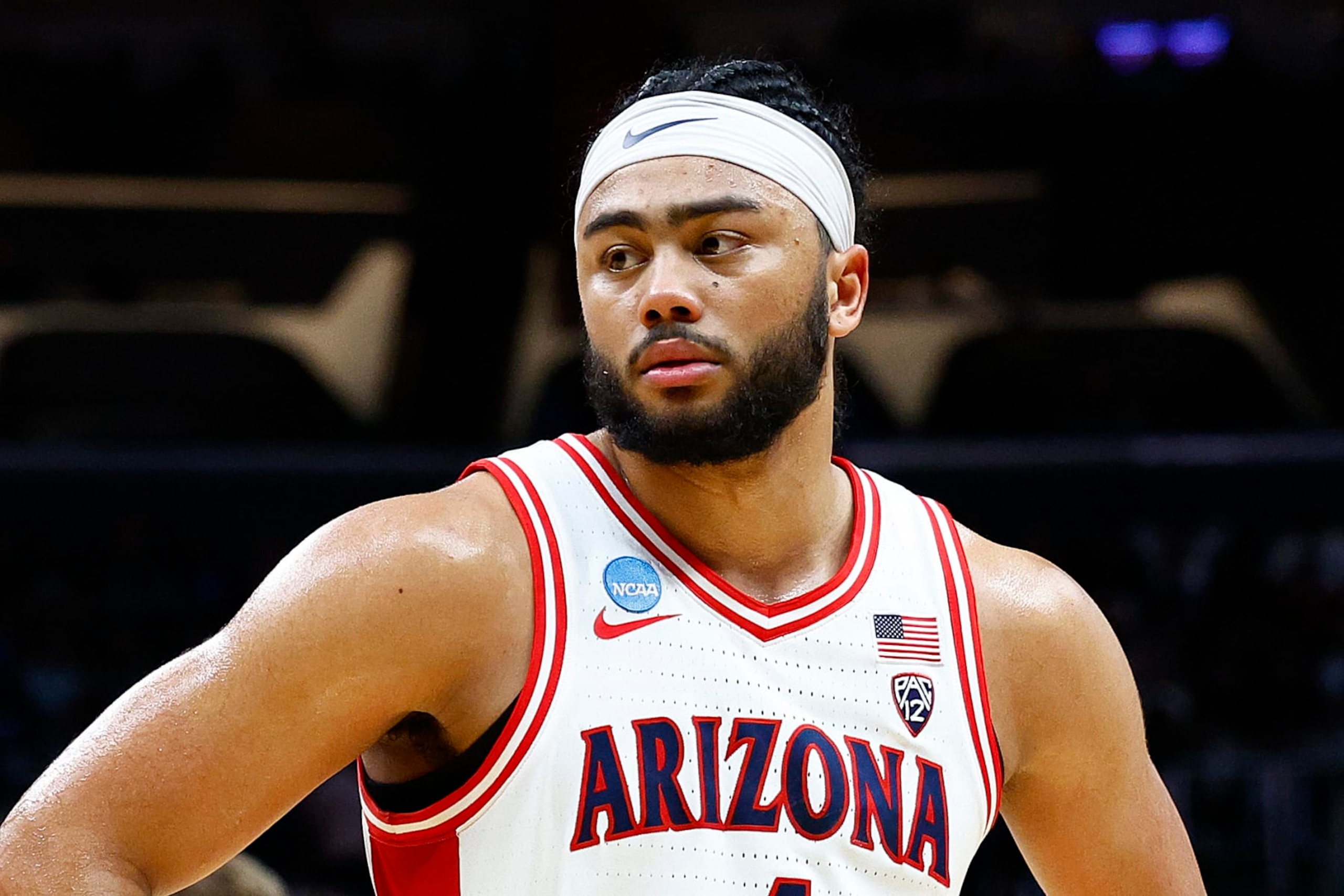 LOS ANGELES, CALIFORNIA - MARCH 28: Kylan Boswell #4 of the Arizona Wildcats looks on in a game against the Clemson Tigers during the first half in the Sweet 16 round of the NCAA Men's Basketball Tournament at Crypto.com Arena on March 28, 2024 in Los Angeles, California. (Photo by Ronald Martinez/Getty Images) LOS ANGELES, CALIFORNIA - MARCH 28: Kylan Boswell #4 of the Arizona Wildcats looks on in a game against the Clemson Tigers during the first half in the Sweet 16 round of the NCAA Men's Basketball Tournament at Crypto.com Arena on March 28, 2024 in Los Angeles, California. (Photo by Ronald Martinez/Getty Images)