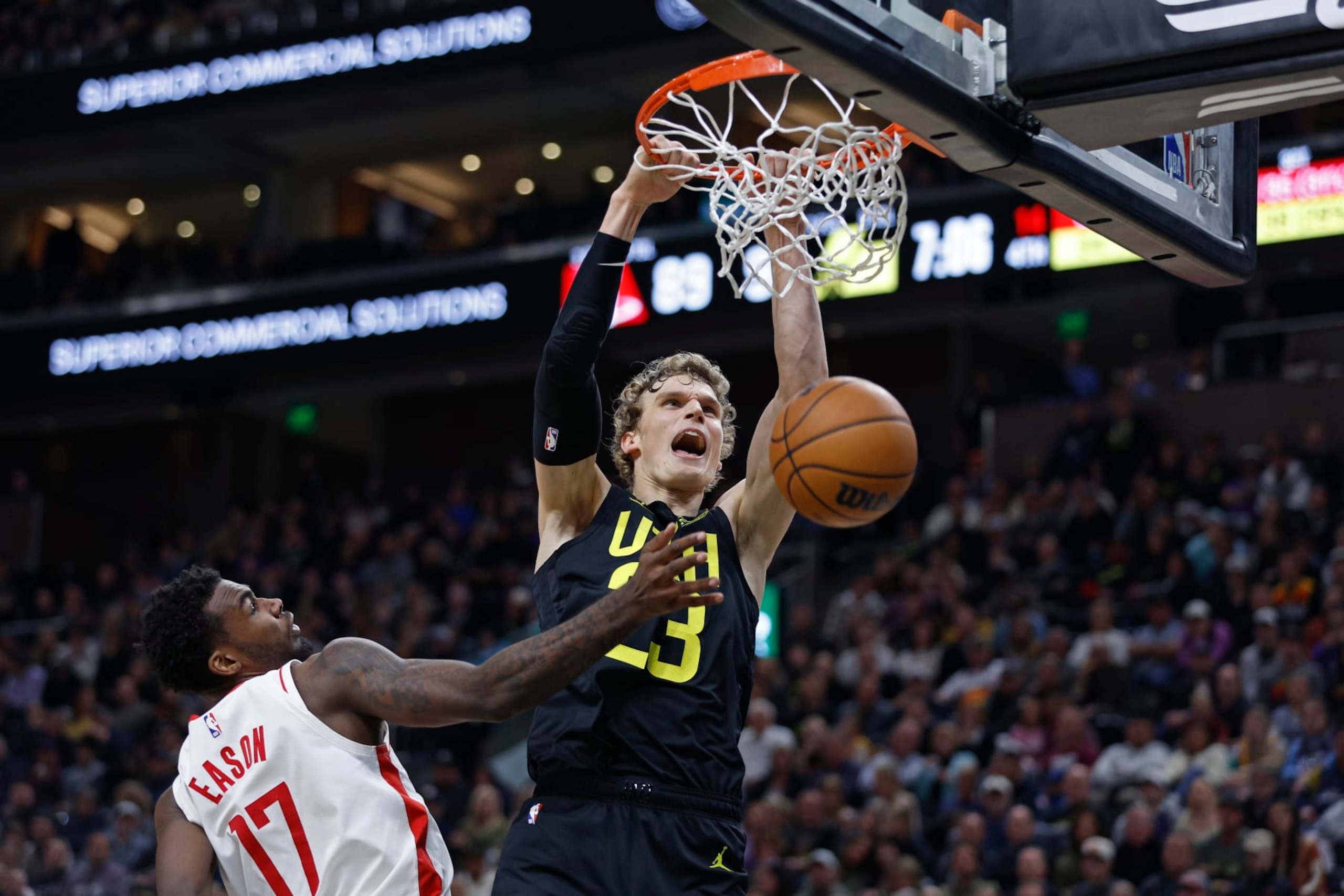 SALT LAKE CITY, UT - OCTOBER 26: Lauri Markkanen #23 of the Utah Jazz dunks the ball against the Houston Rockets on October 26, 2022 at vivint.SmartHome Arena in Salt Lake City, Utah. NOTE TO USER: User expressly acknowledges and agrees that, by downloading and or using this Photograph, User is consenting to the terms and conditions of the Getty Images License Agreement. Mandatory Copyright Notice: Copyright 2022 NBAE (Photo by Jeff Swinger/NBAE via Getty Images)