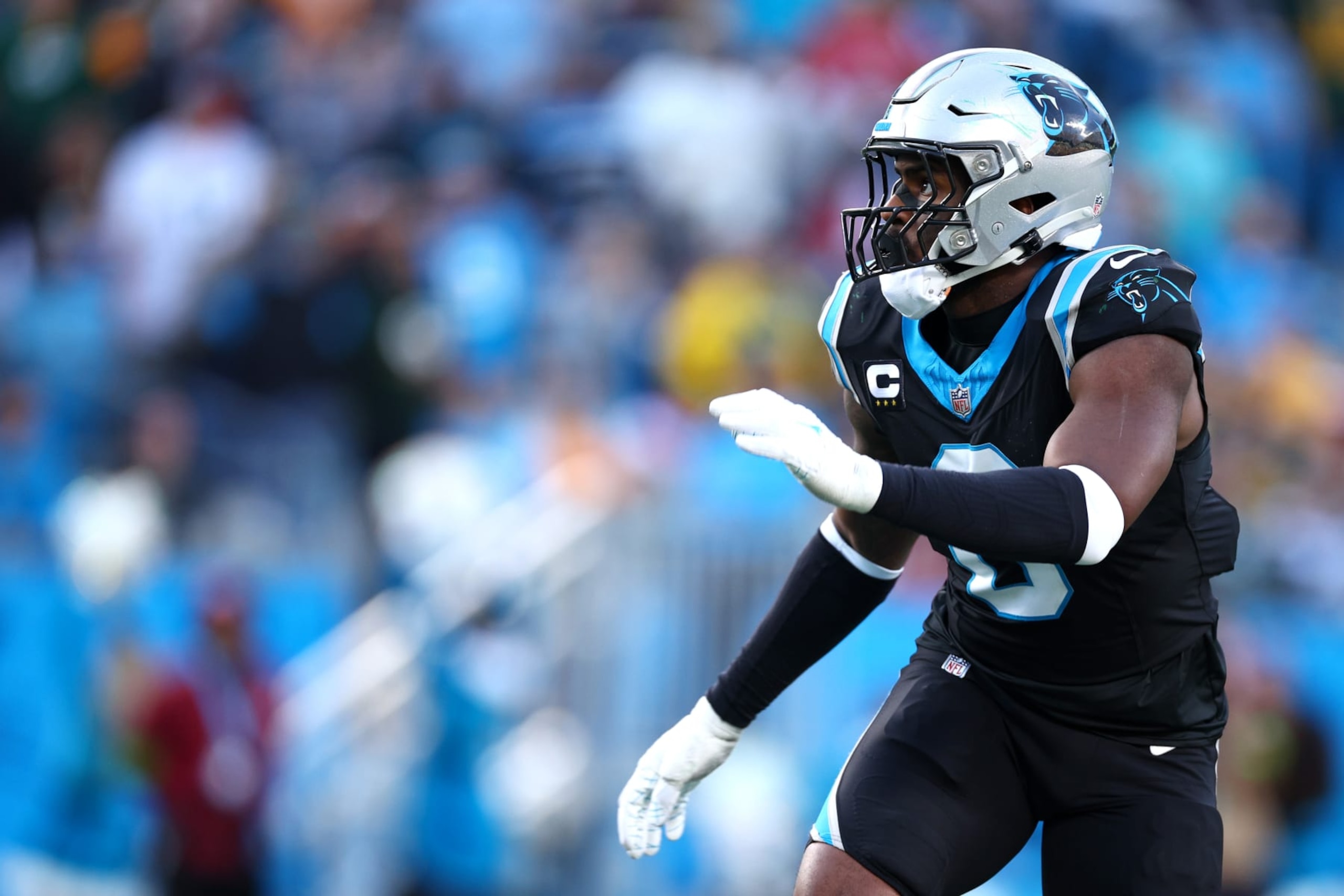 New Giants edge Brian Burns