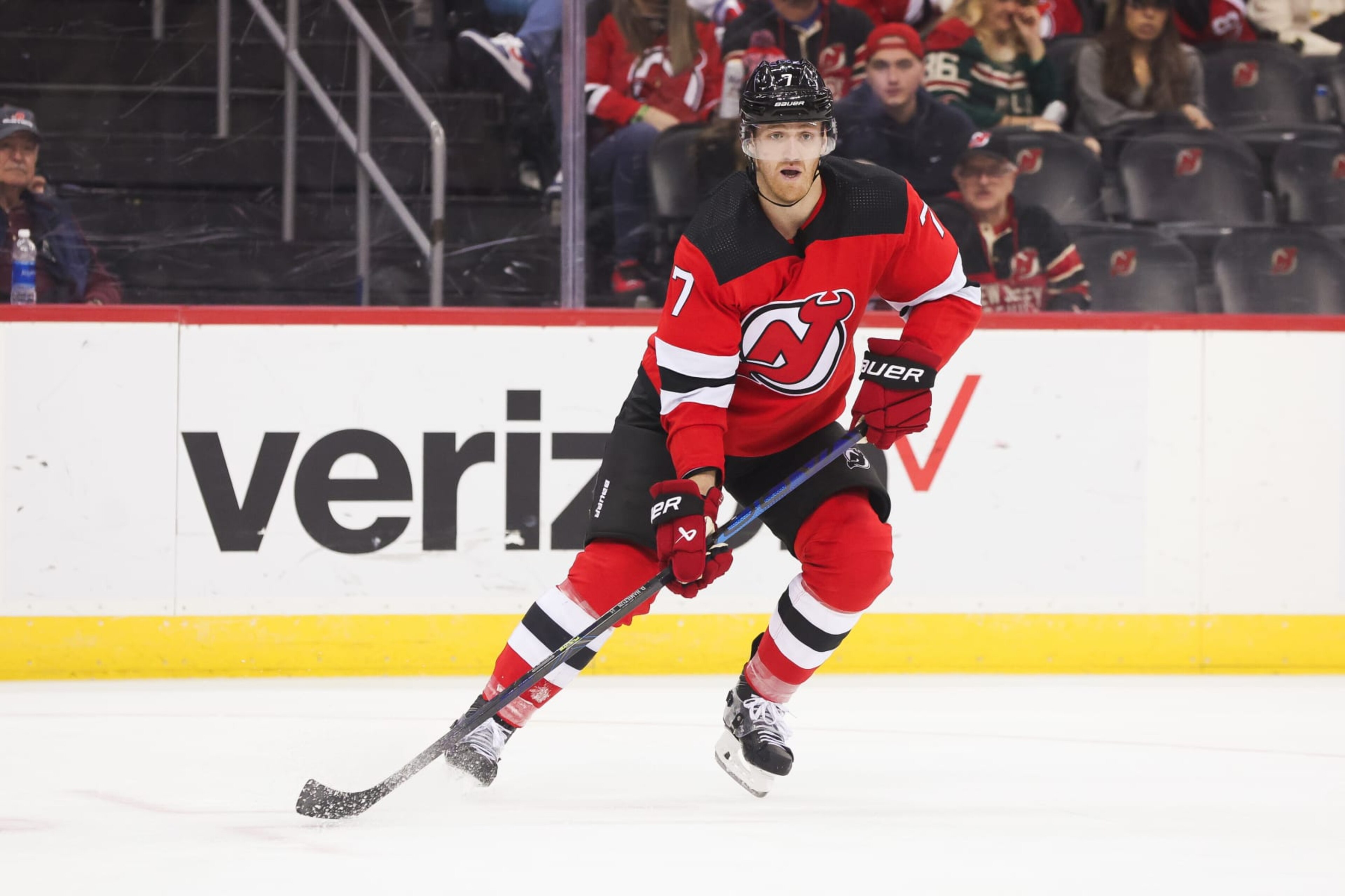 NEWARK, NJ - OCTOBER 29: New Jersey Devils defenseman Dougie Hamilton (7) during a game between the Minnesota Wild and New Jersey Devils on October 29, 2023 at Prudential Center in the Newark, New Jersey.(Photo by Andrew Mordzynski/Icon Sportswire via Getty Images)