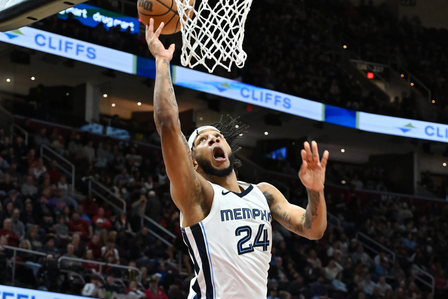 CLEVELAND, OHIO - APRIL 10: Lamar Stevens #24 of the Memphis Grizzlies shoots during the second half against the Cleveland Cavaliers at Rocket Mortgage Fieldhouse on April 10, 2024 in Cleveland, Ohio. NOTE TO USER: User expressly acknowledges and agrees that, by downloading and or using this photograph, User is consenting to the terms and conditions of the Getty Images License Agreement. (Photo by Nick Cammett/Getty Images)