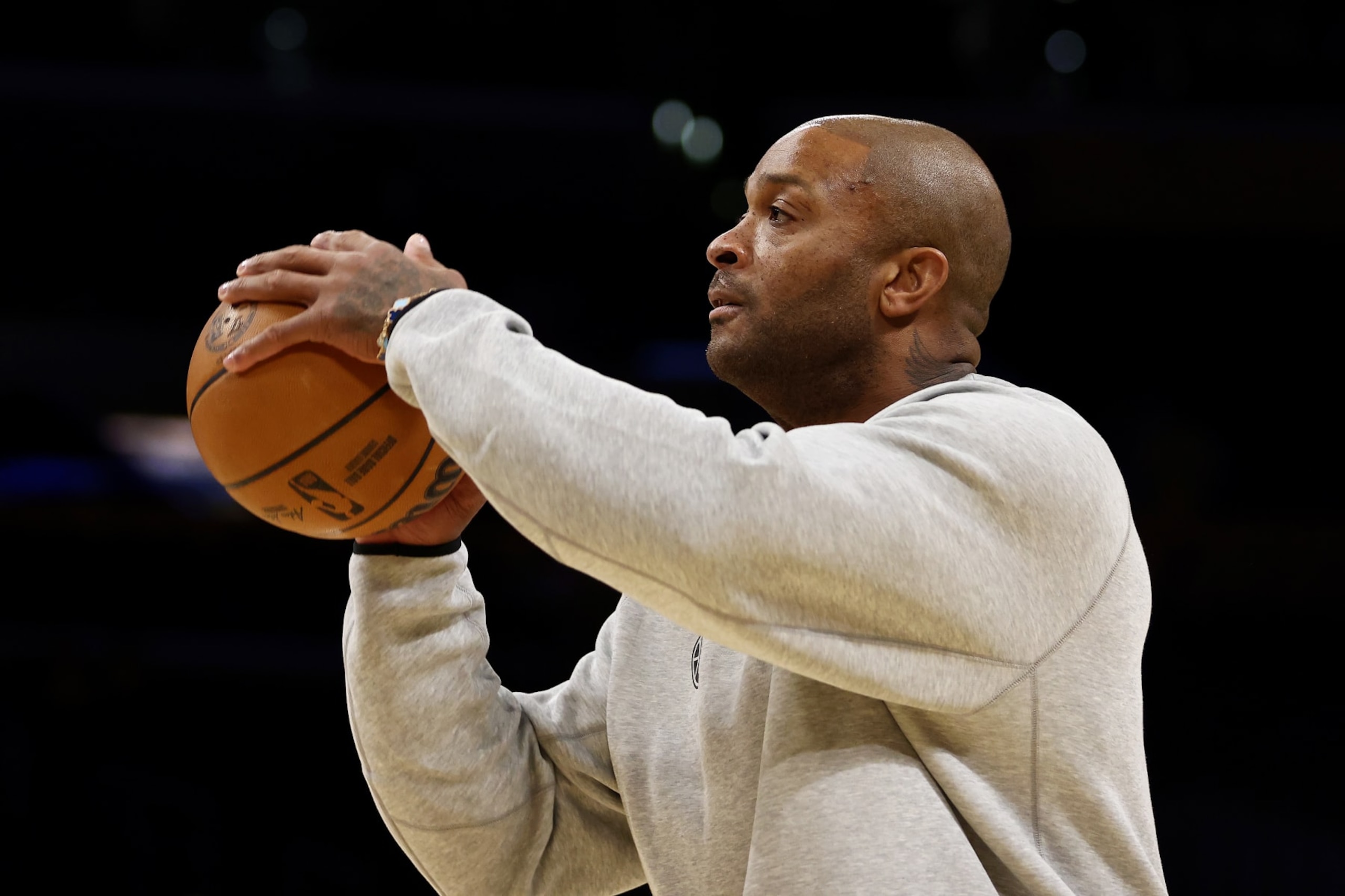LOS ANGELES, CALIFORNIA - NOVEMBER 01: P.J. Tucker #17 of the Los Angeles Clippers warms up prior to the game against the Los Angeles Lakers at Crypto.com Arena on November 01, 2023 in Los Angeles, California. NOTE TO USER: User expressly acknowledges and agrees that, by downloading and or using this photograph, User is consenting to the terms and conditions of the Getty Images License Agreement. (Photo by Katelyn Mulcahy/Getty Images)