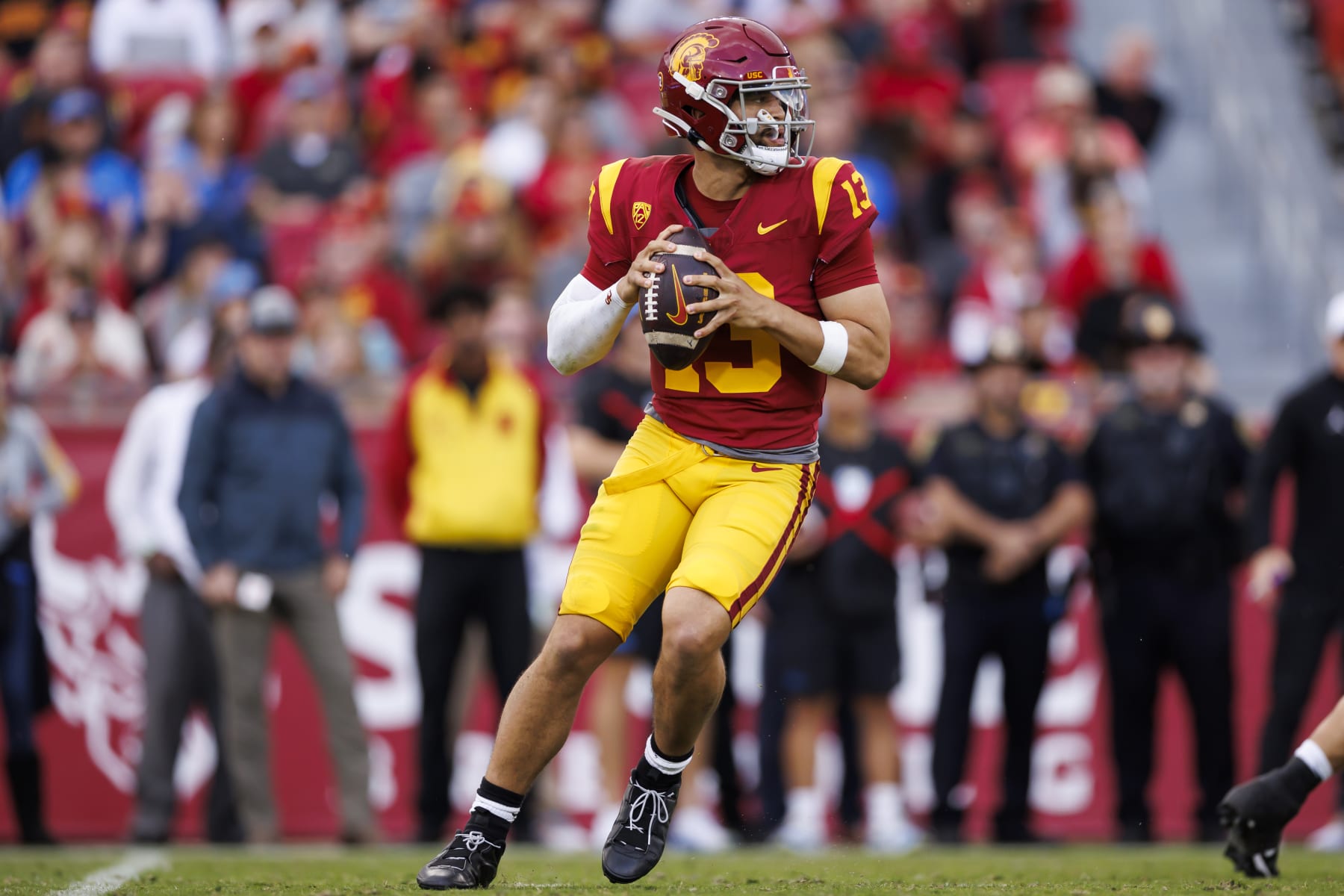 LOS ANGELES, CALIFORNIA - NOVEMBER 18: Caleb Williams #13 of the USC Trojans drops back and looks to throw a pass during the first half of a game against the UCLA Bruins at United Airlines Field at the Los Angeles Memorial Coliseum on November 18, 2023 in Los Angeles, California. (Photo by Ryan Kang/Getty Images) LOS ANGELES, CALIFORNIA - NOVEMBER 18: Caleb Williams #13 of the USC Trojans drops back and looks to throw a pass during the first half of a game against the UCLA Bruins at United Airlines Field at the Los Angeles Memorial Coliseum on November 18, 2023 in Los Angeles, California. (Photo by Ryan Kang/Getty Images)