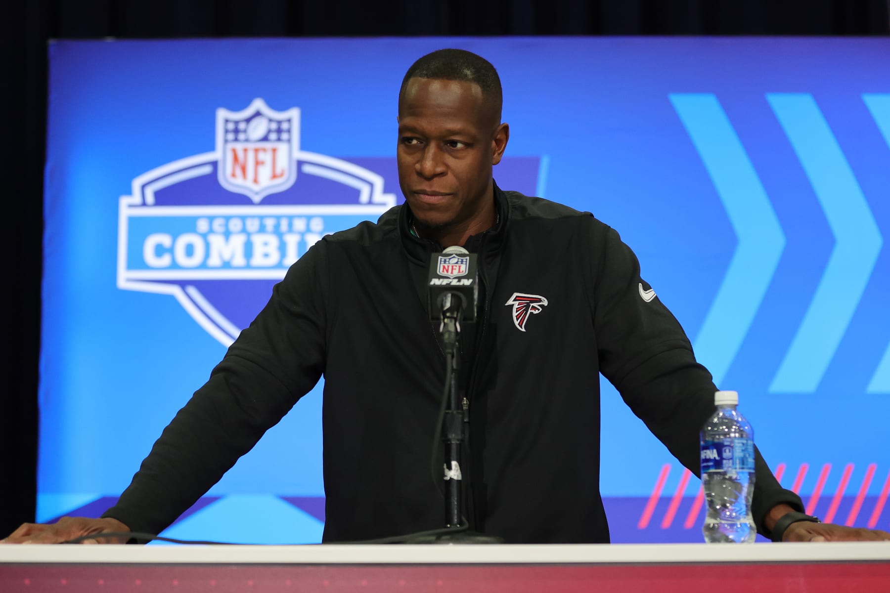 Falcons head coach Raheem Morris