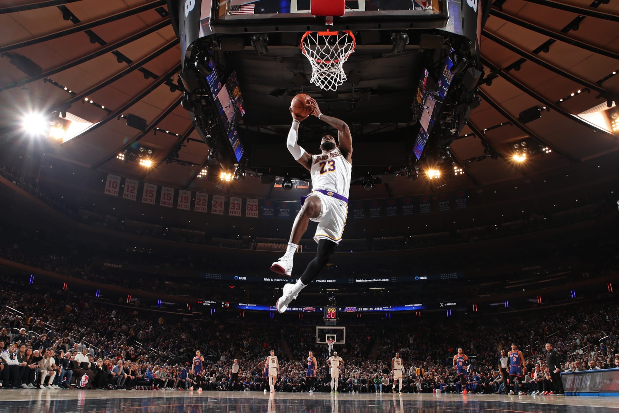 NEW YORK, NY - FEBRUARY 3: LeBron James #23 of the Los Angeles Lakers dunks the ball during the game against the New York Knicks on February 3, 2024 at Madison Square Garden in New York City, New York.  NOTE TO USER: User expressly acknowledges and agrees that, by downloading and or using this photograph, User is consenting to the terms and conditions of the Getty Images License Agreement. Mandatory Copyright Notice: Copyright 2024 NBAE  (Photo by Nathaniel S. Butler/NBAE via Getty Images)