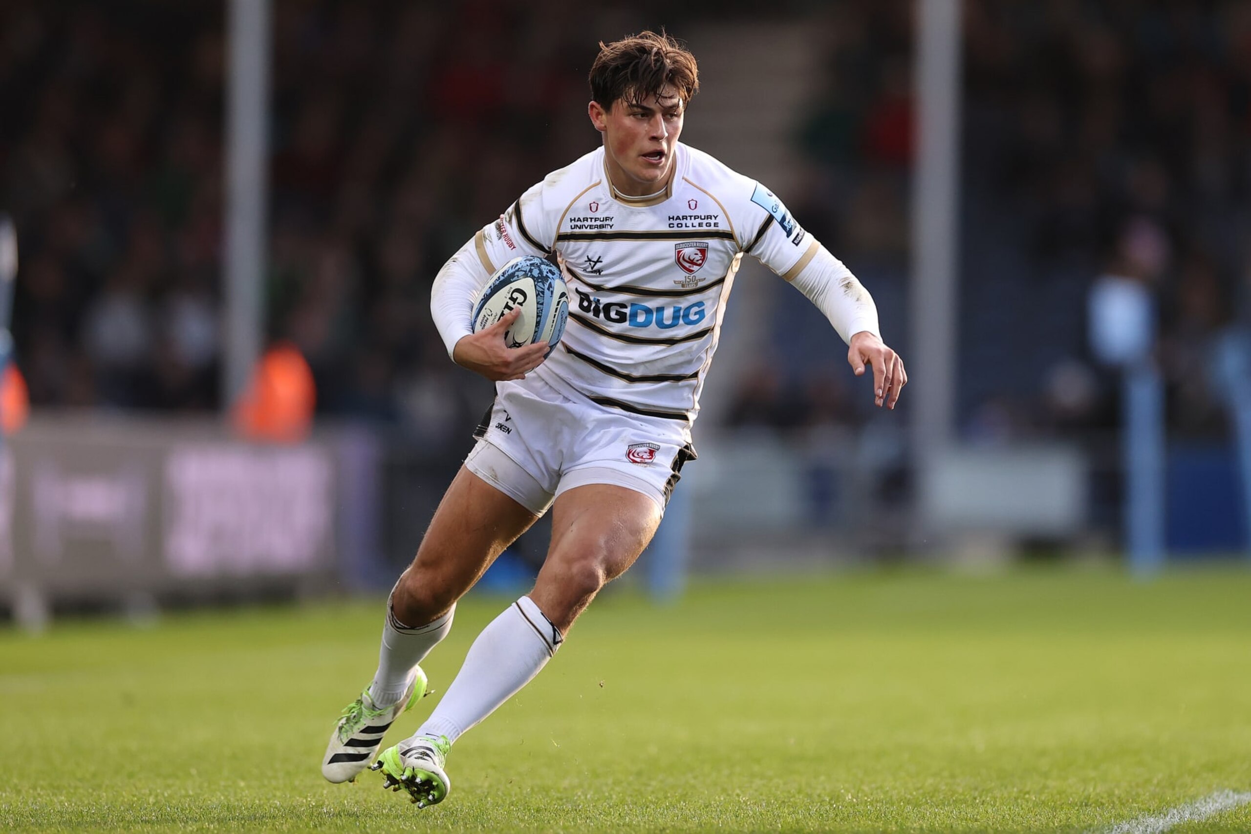 EXETER, ENGLAND - NOVEMBER 19: Louis Rees-Zammit of Gloucester during the Gallagher Premiership Rugby match between Exeter Chiefs and Gloucester Rugby at Sandy Park on November 19, 2023 in Exeter, England. (Photo by Michael Steele/Getty Images)