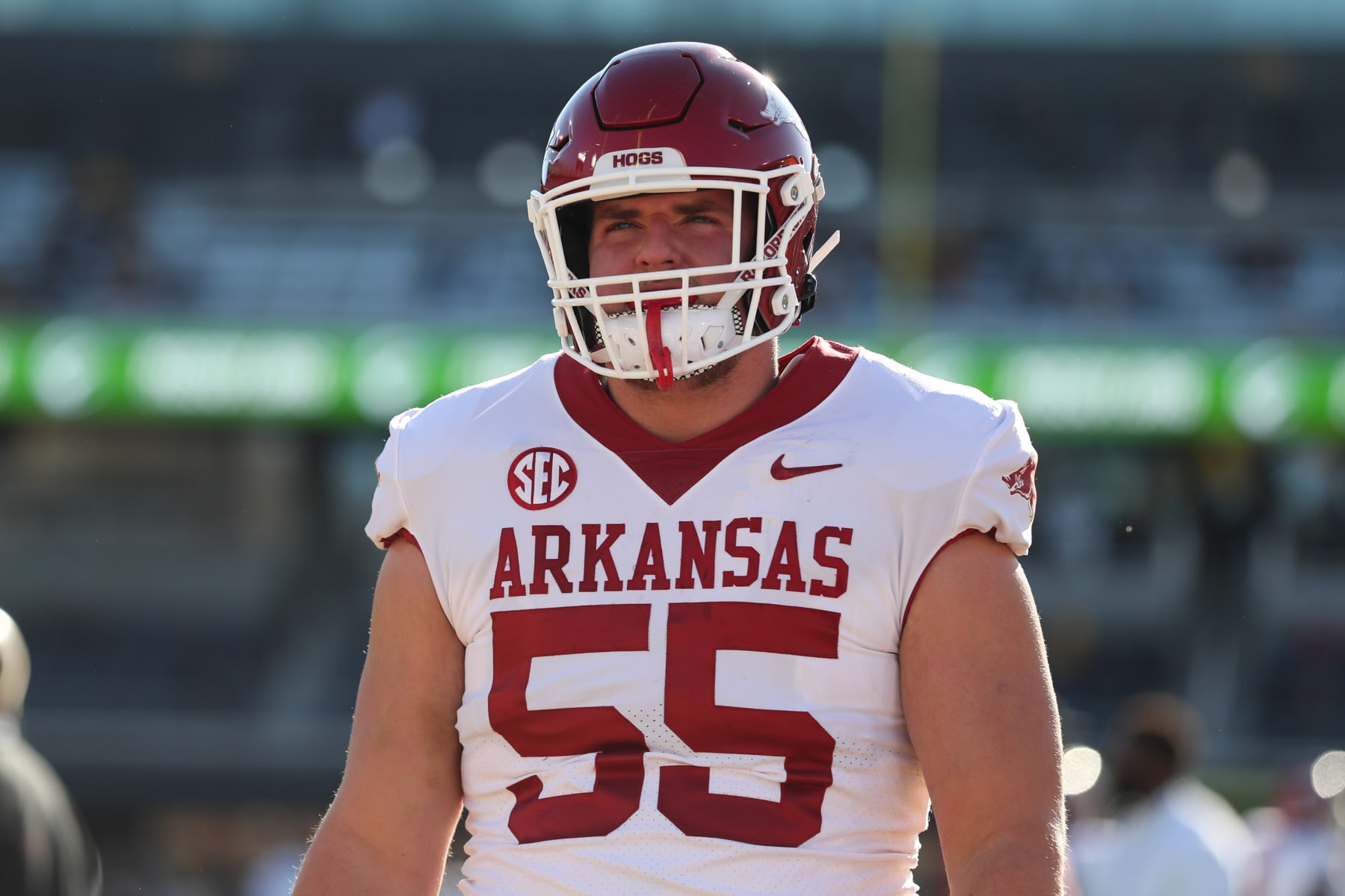 COLUMBIA, MO - NOVEMBER 25: Arkansas Razorbacks offensive lineman Beaux Limmer (55) before an SEC college football game between the Arkansas Razorbacks and Missouri Tigers on November 25, 2022 at Memorial Stadium in Columbia, MO. (Photo by Scott Winters/Icon Sportswire via Getty Images)