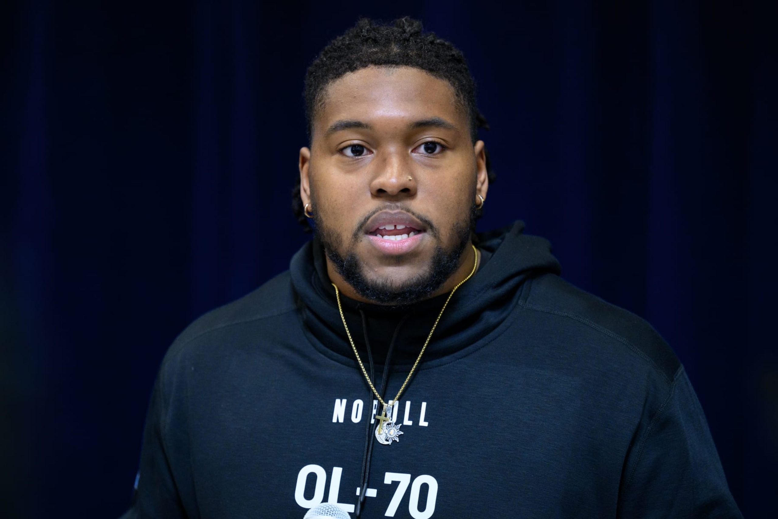 INDIANAPOLIS, IN - MARCH 02: Penn State offensive lineman Caedan Wallace answers questions from the media during the NFL Scouting Combine on March 2, 2024, at the Indiana Convention Center in Indianapolis, IN. (Photo by Zach Bolinger/Icon Sportswire via Getty Images)