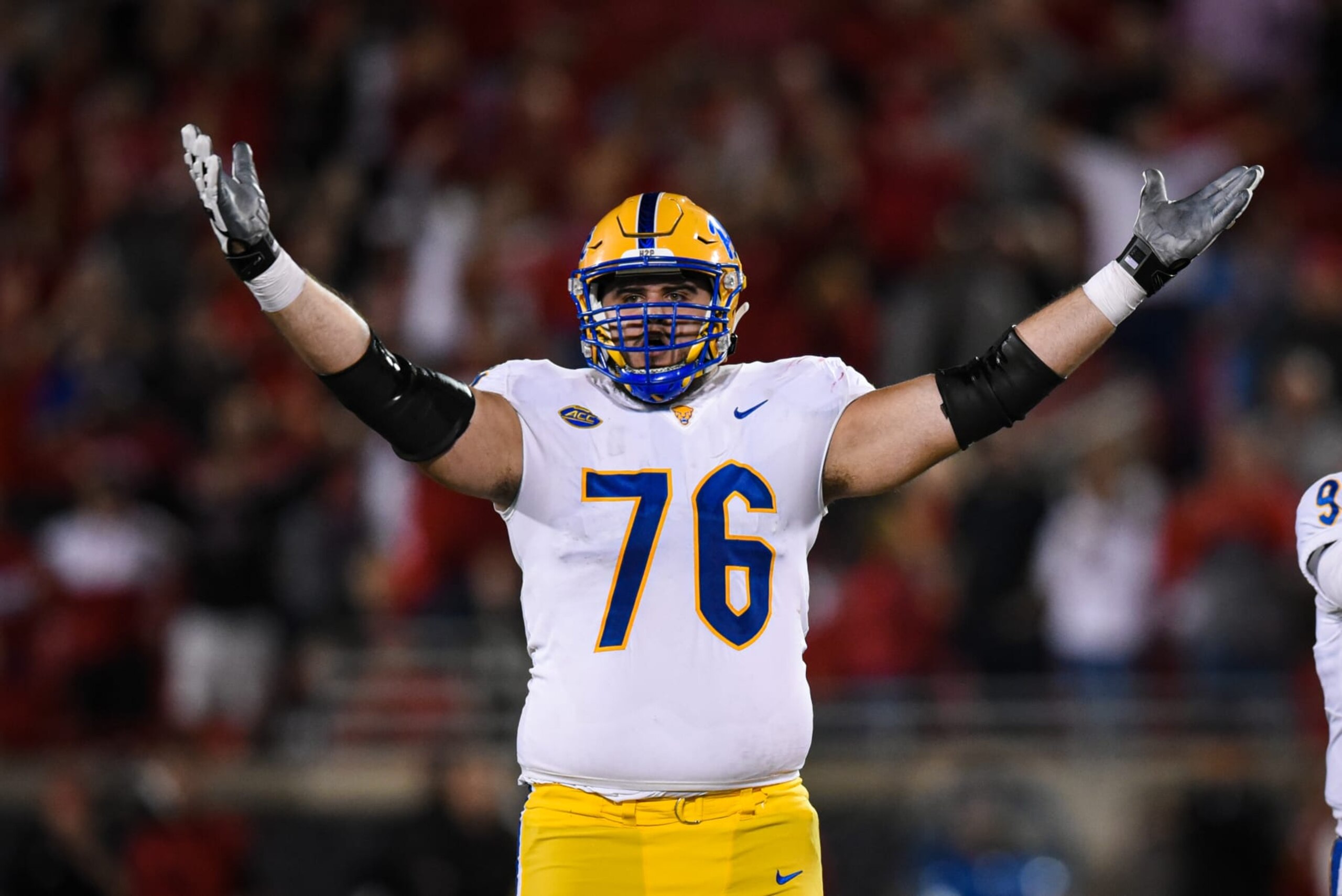 LOUISVILLE, KY - OCTOBER 22: Pittsburgh OL Matt Goncalves (76) reacts to a call during a college football game between the Pittsburgh Panthers and Louisville Cardinals on October 22, 2022 at Cardinal Stadium in Louisville, Kentucky. (Photo by James Black/Icon Sportswire via Getty Images) LOUISVILLE, KY - OCTOBER 22: Pittsburgh OL Matt Goncalves (76) reacts to a call during a college football game between the Pittsburgh Panthers and Louisville Cardinals on October 22, 2022 at Cardinal Stadium in Louisville, Kentucky. (Photo by James Black/Icon Sportswire via Getty Images)