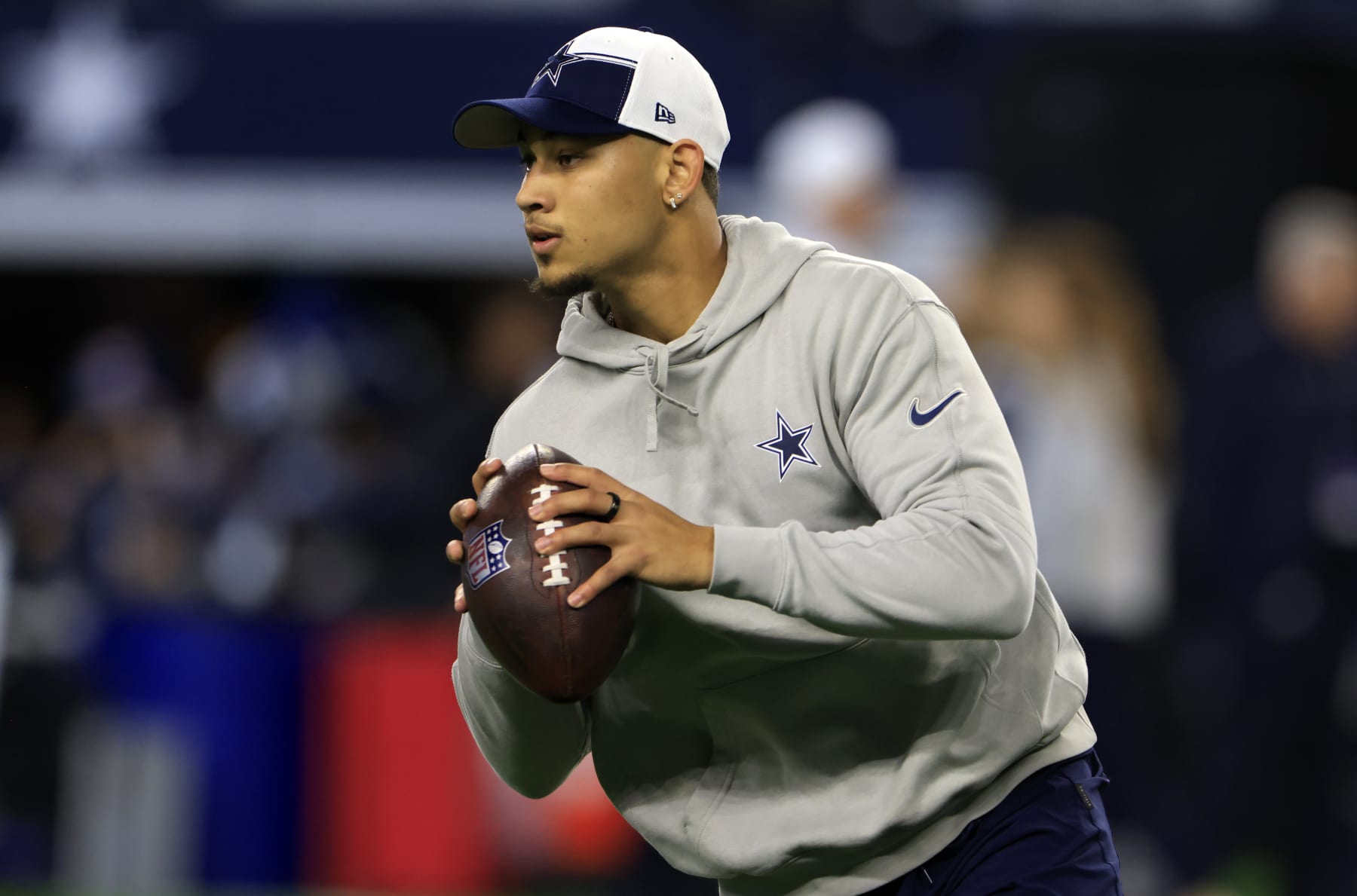 ARLINGTON, TEXAS - NOVEMBER 30: Quarterback Trey Lance #15 of the Dallas Cowboys warms up prior to the game against the Seattle Seahawks at AT&T Stadium on November 30, 2023 in Arlington, Texas. (Photo by Ron Jenkins/Getty Images)