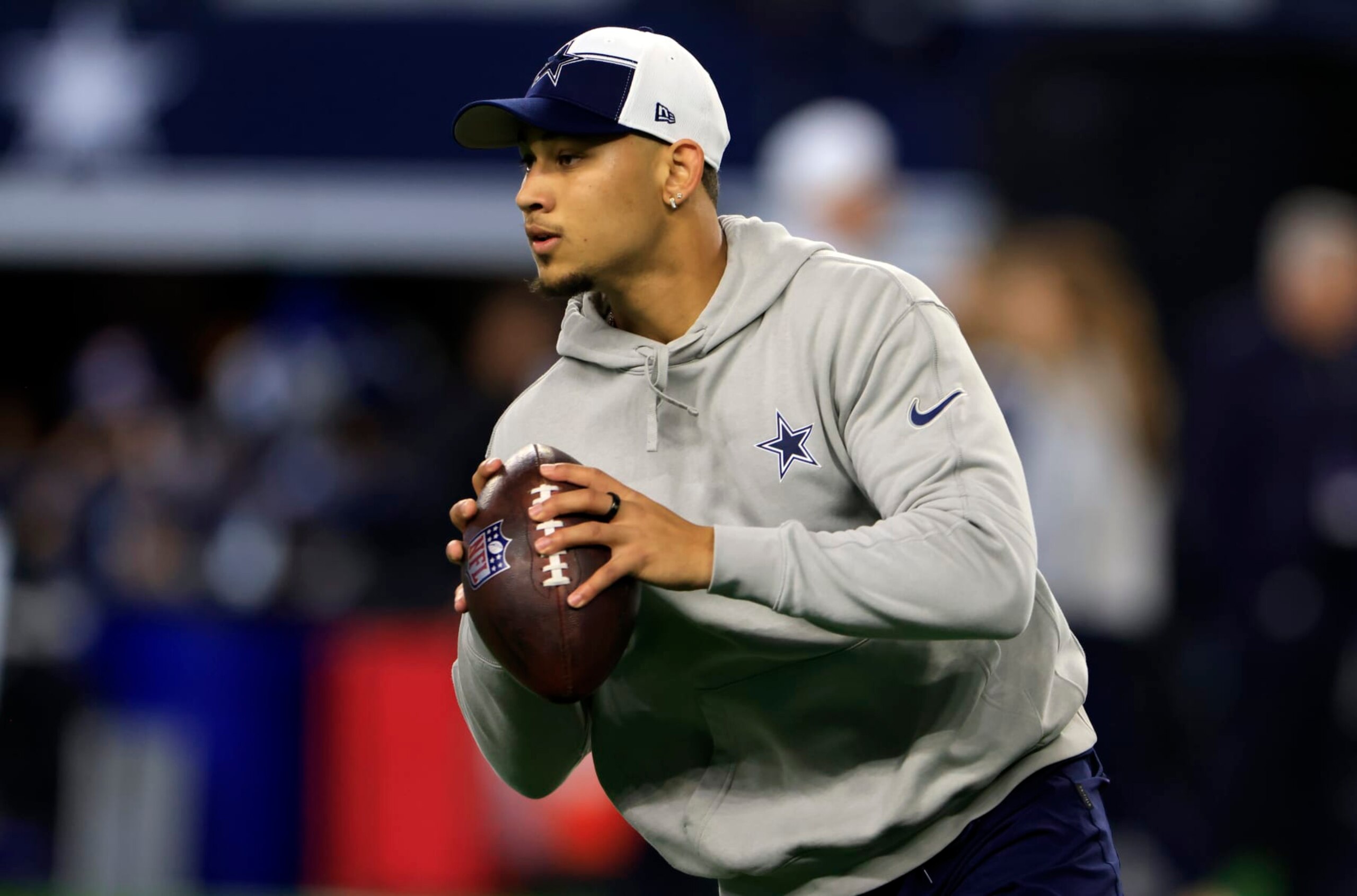 ARLINGTON, TEXAS - NOVEMBER 30: Quarterback Trey Lance #15 of the Dallas Cowboys warms up prior to the game against the Seattle Seahawks at AT&T Stadium on November 30, 2023 in Arlington, Texas. (Photo by Ron Jenkins/Getty Images) ARLINGTON, TEXAS - NOVEMBER 30: Quarterback Trey Lance #15 of the Dallas Cowboys warms up prior to the game against the Seattle Seahawks at AT&T Stadium on November 30, 2023 in Arlington, Texas. (Photo by Ron Jenkins/Getty Images)