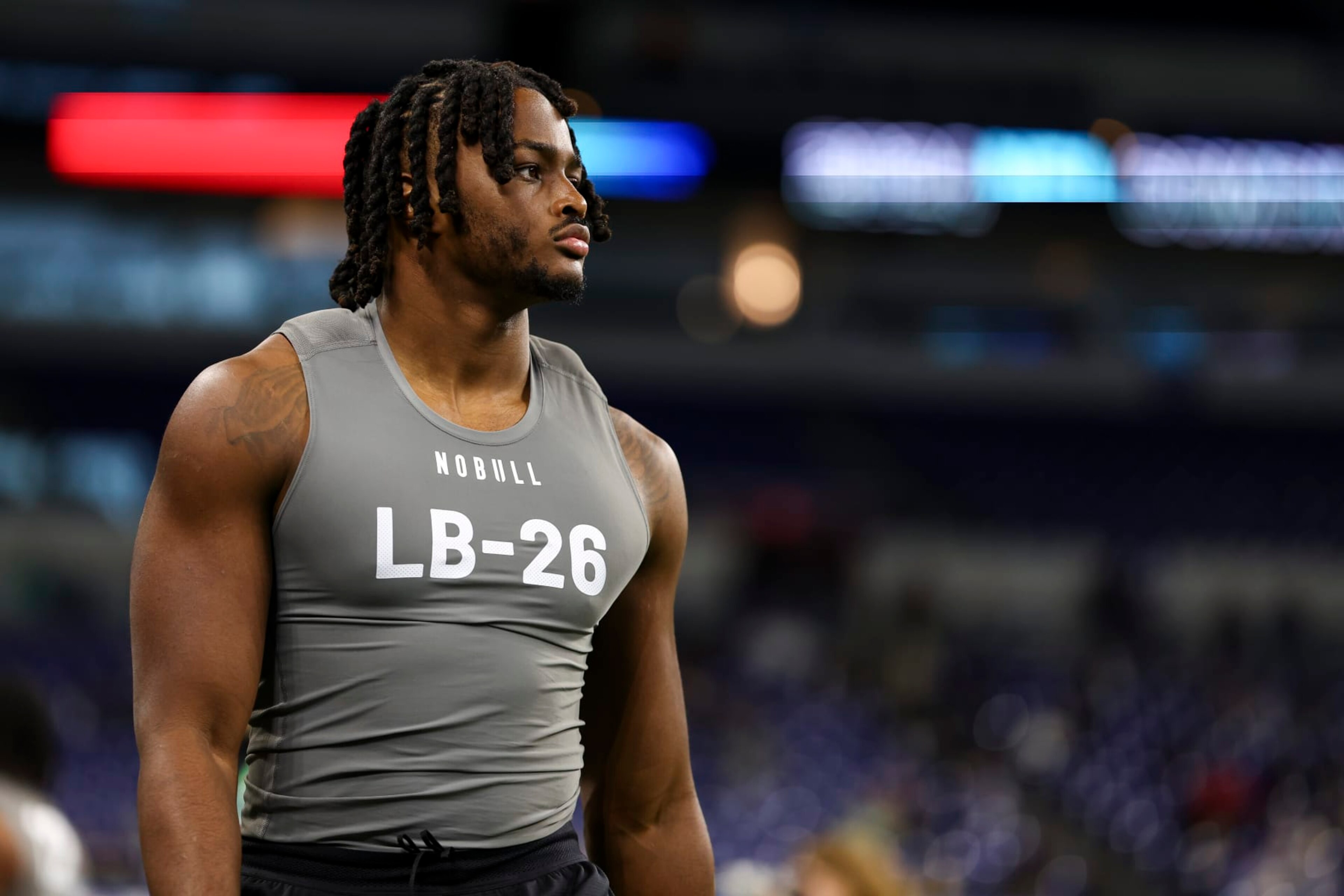 INDIANAPOLIS, INDIANA - FEBRUARY 29: Dallas Turner #LB26 of Alabama looks on during the NFL Combine at Lucas Oil Stadium on February 29, 2024 in Indianapolis, Indiana. (Photo by Kevin Sabitus/Getty Images)