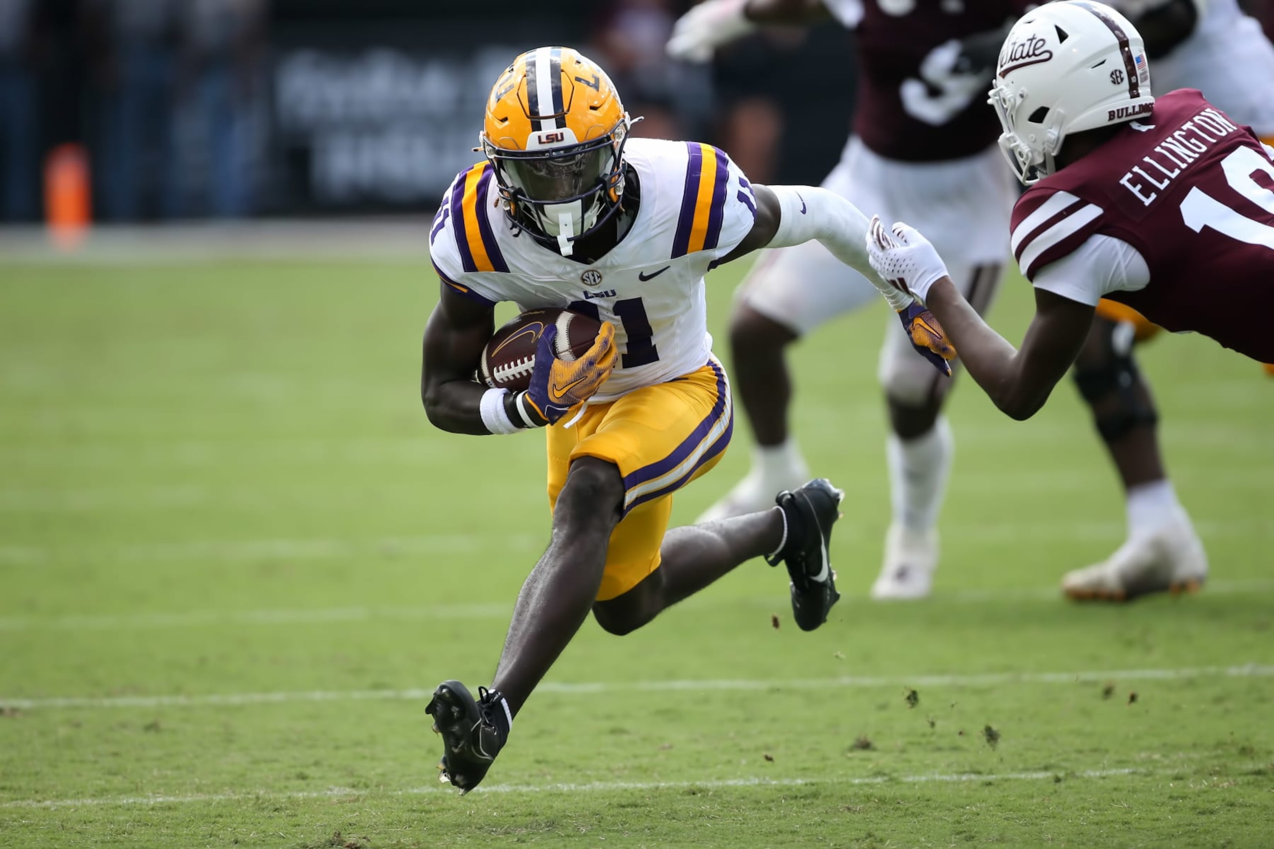 STARKVILLE, MS - SEPTEMBER 16: LSU Tigers wide receiver Brian Thomas Jr. (11) during the game between the Mississippi State Bulldogs and the LSU Tigers on September 16, 2023 at Davis Wade Stadium in Starkville, Mississippi. (Photo by Michael Wade/Icon Sportswire via Getty Images) STARKVILLE, MS - SEPTEMBER 16: LSU Tigers wide receiver Brian Thomas Jr. (11) during the game between the Mississippi State Bulldogs and the LSU Tigers on September 16, 2023 at Davis Wade Stadium in Starkville, Mississippi. (Photo by Michael Wade/Icon Sportswire via Getty Images)
