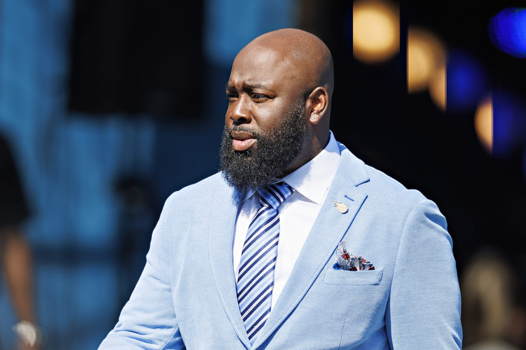 NASHVILLE, TENNESSEE - OCTOBER 1:  General Manager Ran Carthon of the Tennessee Titans on the field before the game against the Cincinnati Bengals at Nissan Stadium on October 1, 2023 in Nashville, Tennessee.  The Titans defeated the Bengals 27-3.  (Photo by Wesley Hitt/Getty Images)