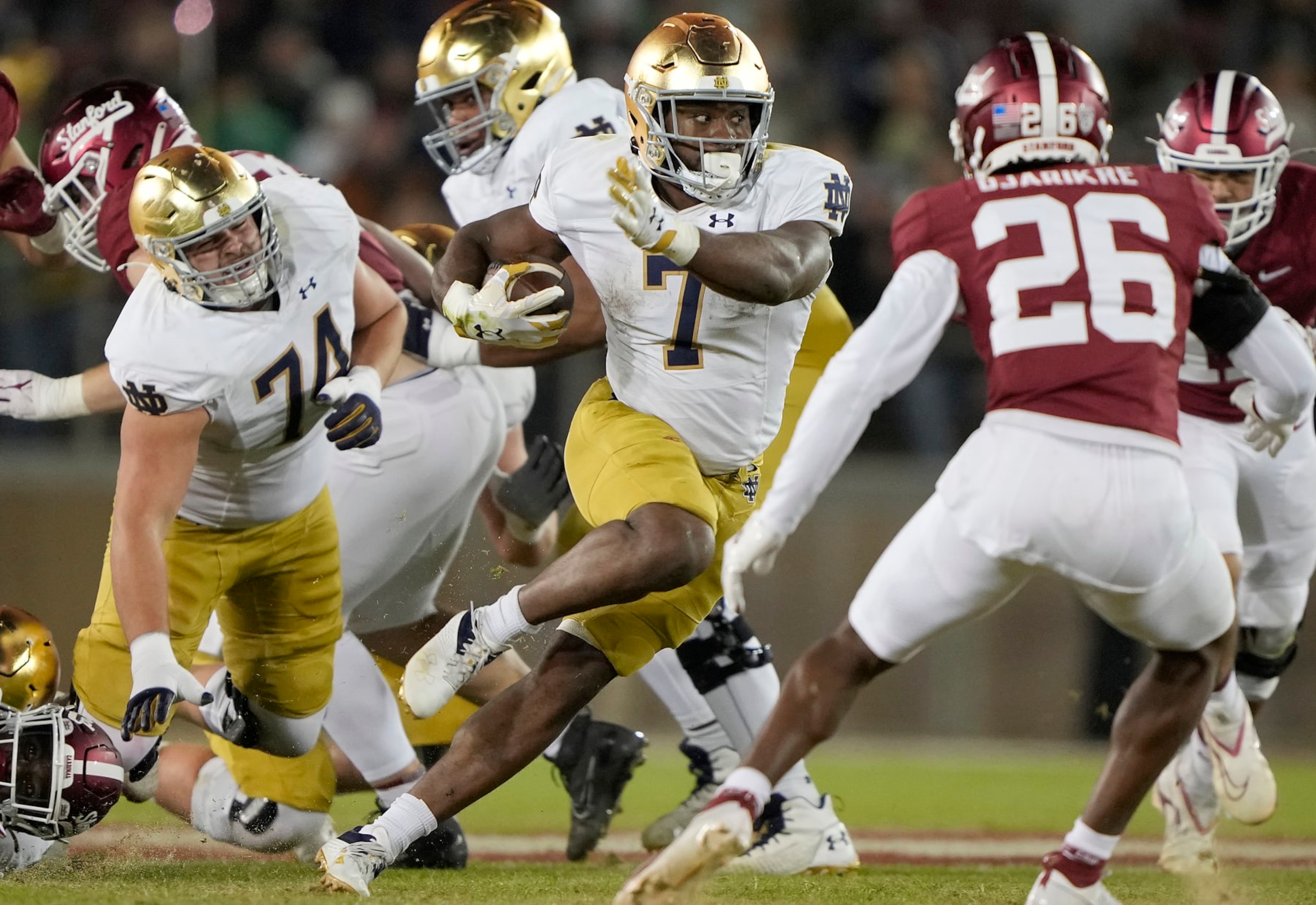 Notre Dame RB Audric Estimé Notre Dame RB Audric Estimé