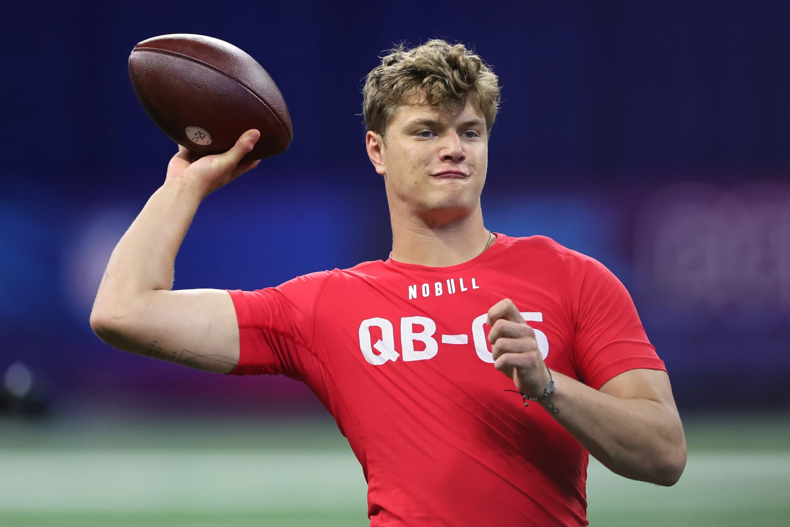 INDIANAPOLIS, INDIANA - MARCH 02: J J McCarthy #QB05 of Michigan participates in a drill during the NFL Combine at Lucas Oil Stadium on March 02, 2024 in Indianapolis, Indiana. (Photo by Stacy Revere/Getty Images) INDIANAPOLIS, INDIANA - MARCH 02: J J McCarthy #QB05 of Michigan participates in a drill during the NFL Combine at Lucas Oil Stadium on March 02, 2024 in Indianapolis, Indiana. (Photo by Stacy Revere/Getty Images)