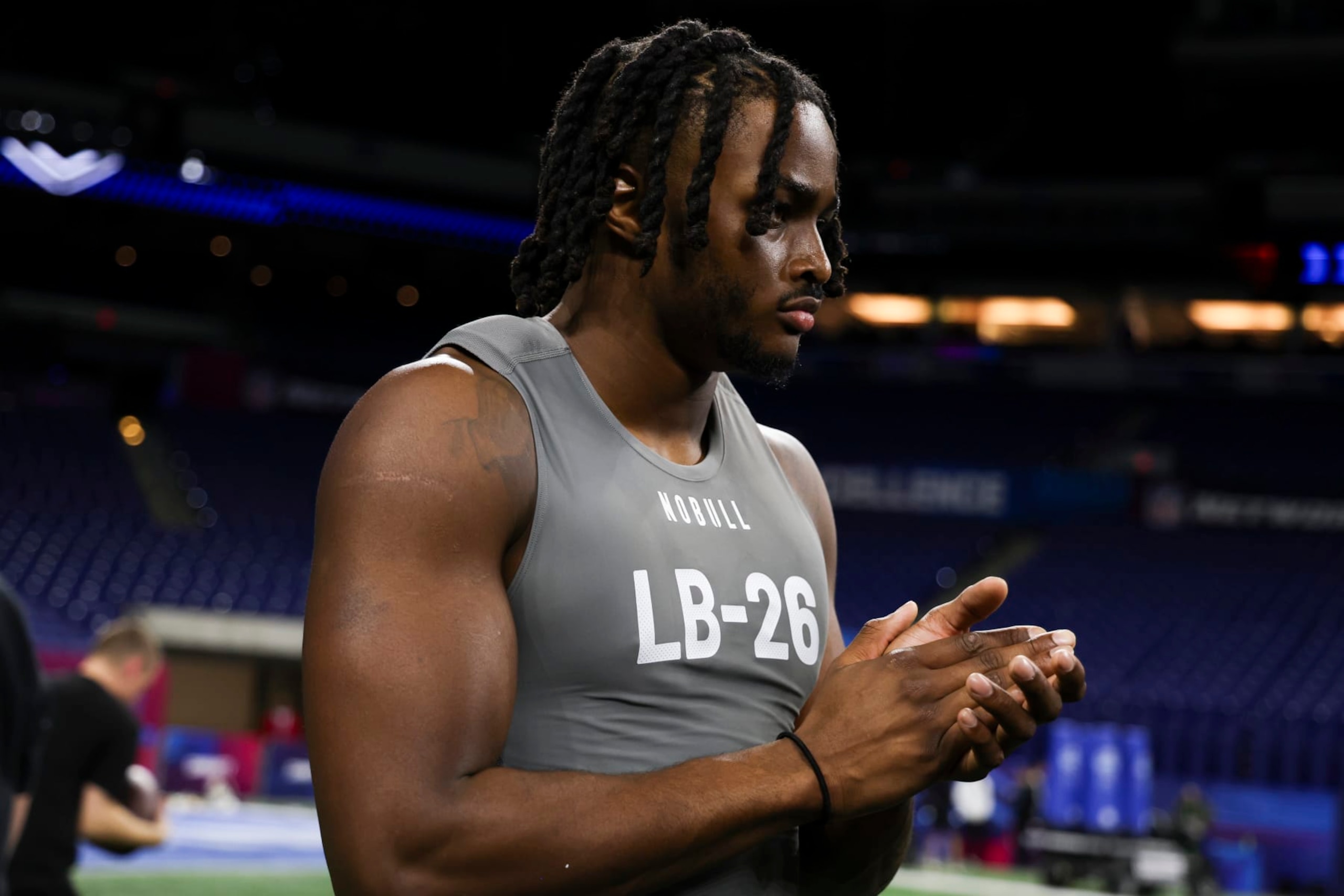 INDIANAPOLIS, INDIANA - FEBRUARY 29: Dallas Turner #LB26 of Alabama participates in a drill during the NFL Combine at Lucas Oil Stadium on February 29, 2024 in Indianapolis, Indiana. (Photo by Kara Durrette/Getty Images) INDIANAPOLIS, INDIANA - FEBRUARY 29: Dallas Turner #LB26 of Alabama participates in a drill during the NFL Combine at Lucas Oil Stadium on February 29, 2024 in Indianapolis, Indiana. (Photo by Kara Durrette/Getty Images)