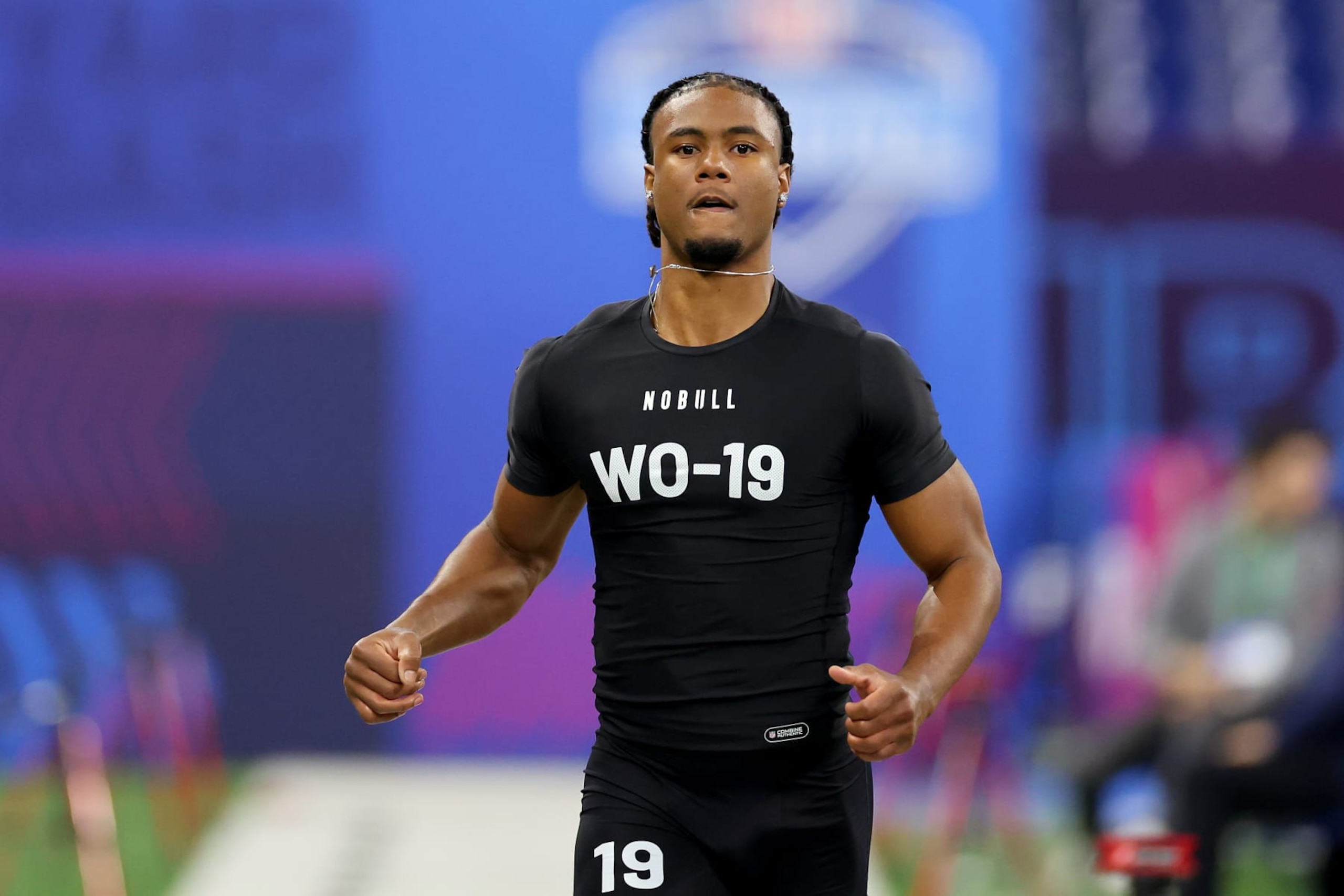 INDIANAPOLIS, INDIANA - MARCH 02: Adonai Mitchell #WO19 of Texas participates in the 40-yard dash during the NFL Combine at Lucas Oil Stadium on March 02, 2024 in Indianapolis, Indiana. (Photo by Stacy Revere/Getty Images) INDIANAPOLIS, INDIANA - MARCH 02: Adonai Mitchell #WO19 of Texas participates in the 40-yard dash during the NFL Combine at Lucas Oil Stadium on March 02, 2024 in Indianapolis, Indiana. (Photo by Stacy Revere/Getty Images)