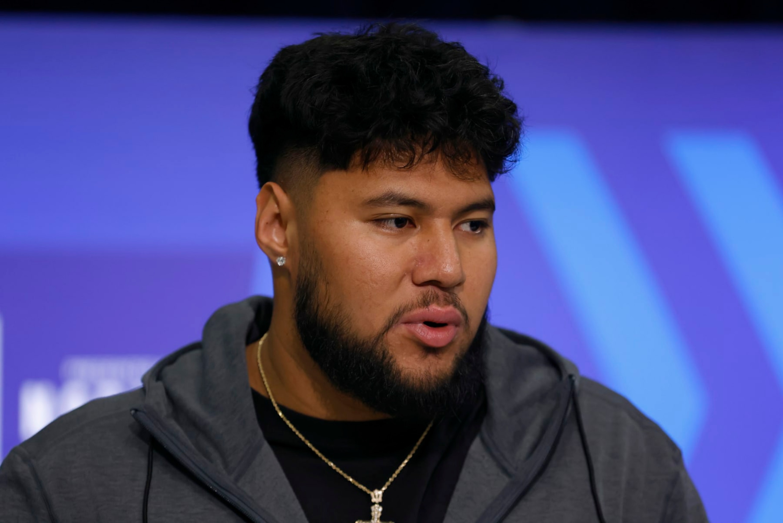 Offensive lineman Troy Fautanu