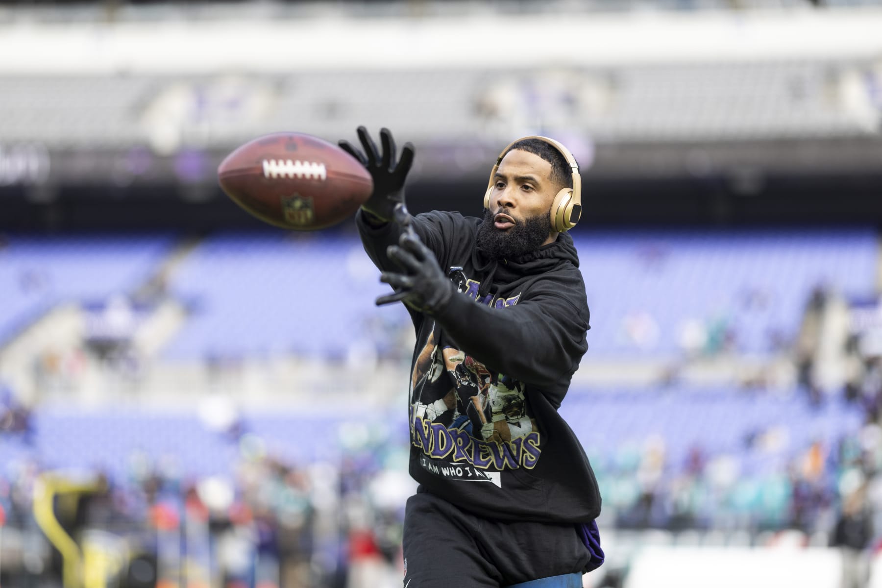 BALTIMORE, MARYLAND - DECEMBER 31: Odell Beckham Jr. #3 of the Baltimore Ravens completes a pass as he warms up prior to an NFL football game between the Baltimore Ravens and the Miami Dolphins at M&T Bank Stadium on December 31, 2023 in Baltimore, Maryland. (Photo by Michael Owens/Getty Images)