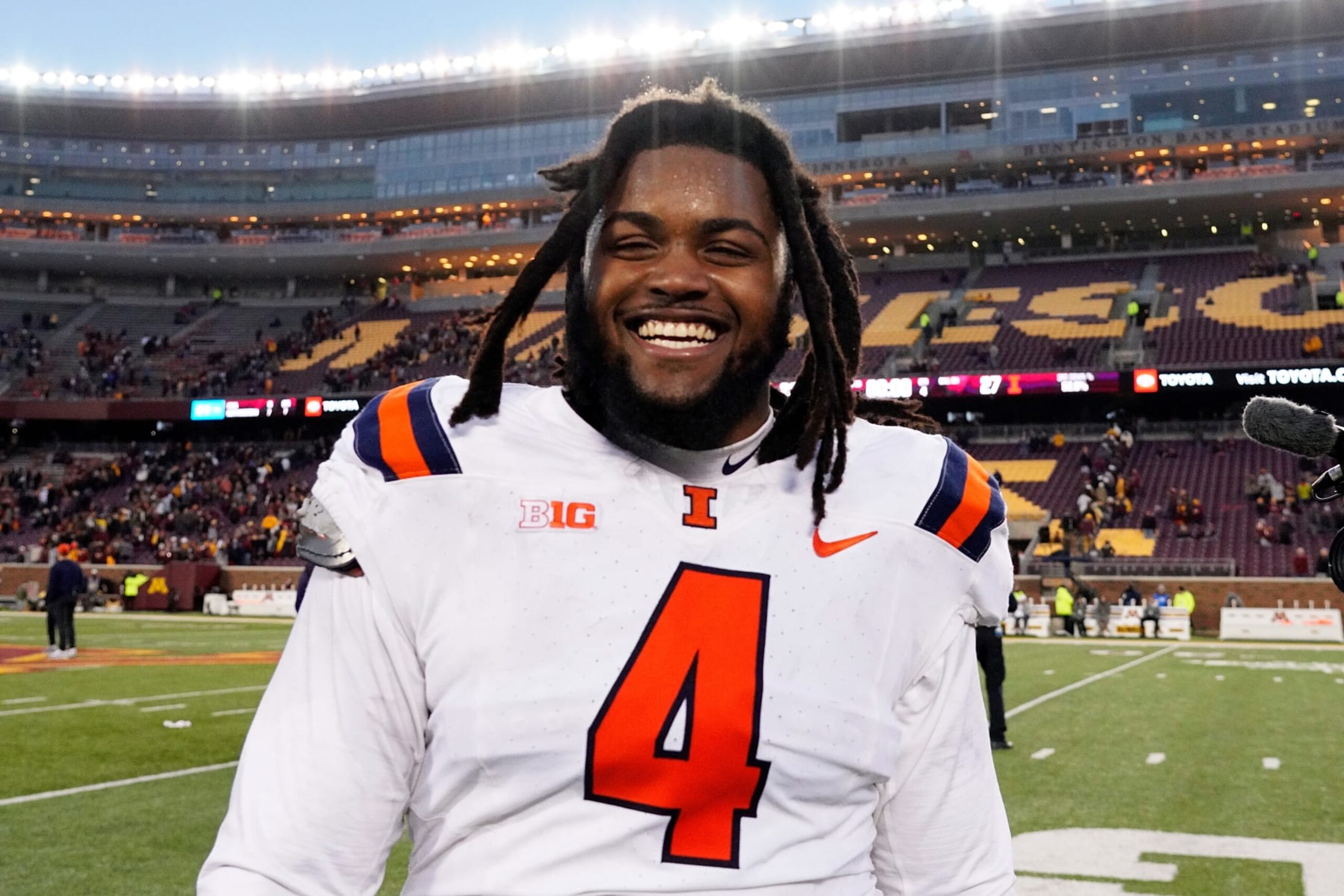 Illinois DL prospect Jer'Zhan Newton