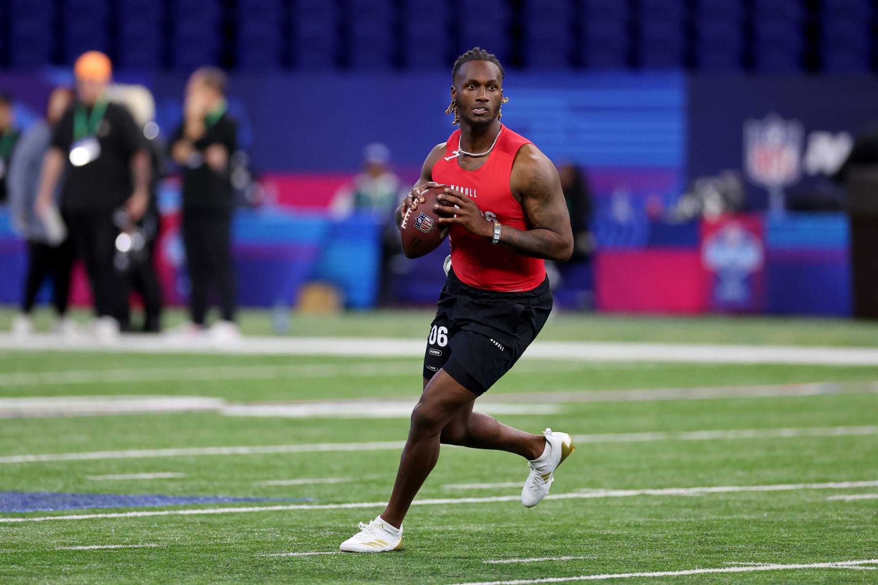 INDIANAPOLIS, INDIANA - MARCH 02: Joe Milton #QB06 of Tennessee participates in a drill during the NFL Combine at Lucas Oil Stadium on March 02, 2024 in Indianapolis, Indiana. (Photo by Stacy Revere/Getty Images)