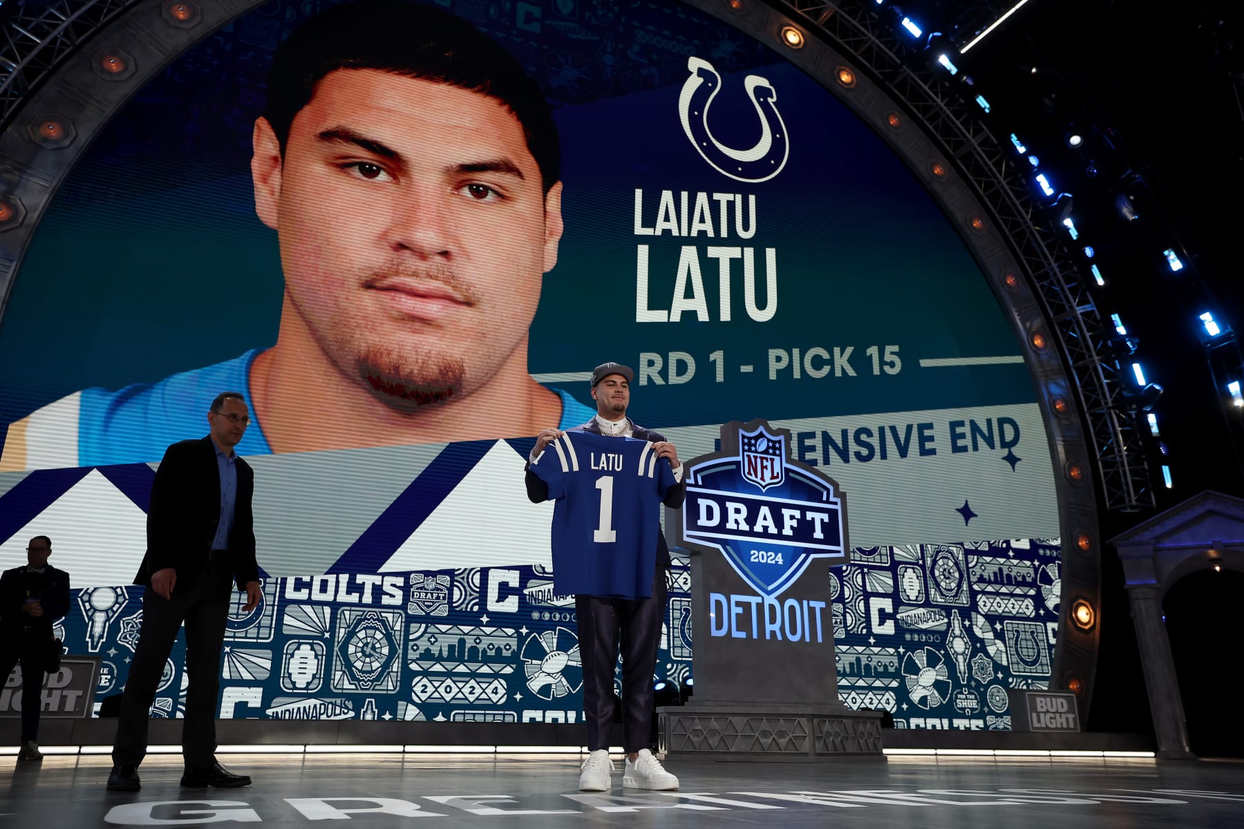 DETROIT, MICHIGAN - APRIL 25: Laiatu Latu poses after being selected 15th overall by the Indianapolis Colts during the first round of the 2024 NFL Draft at Campus Martius Park and Hart Plaza on April 25, 2024 in Detroit, Michigan. (Photo by Gregory Shamus/Getty Images)