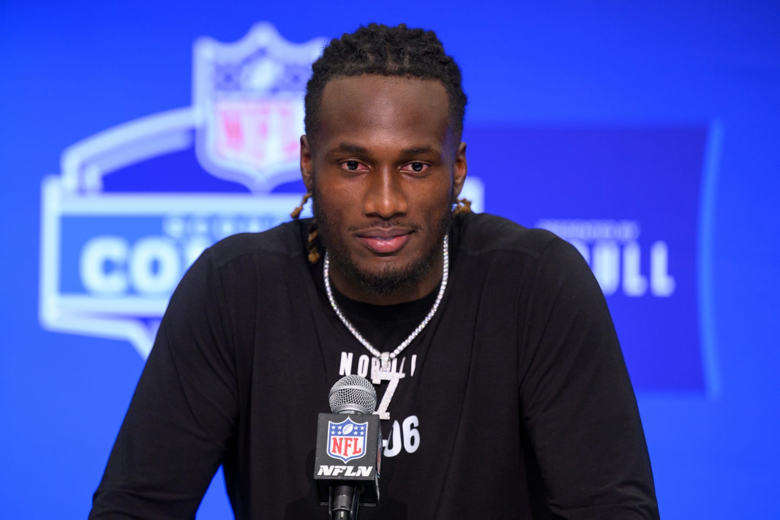 INDIANAPOLIS, IN - MARCH 01: Tennessee quarterback Joe Milton III answers questions from the media during the NFL Scouting Combine on March 1, 2024, at the Indiana Convention Center in Indianapolis, IN. (Photo by Zach Bolinger/Icon Sportswire via Getty Images)
