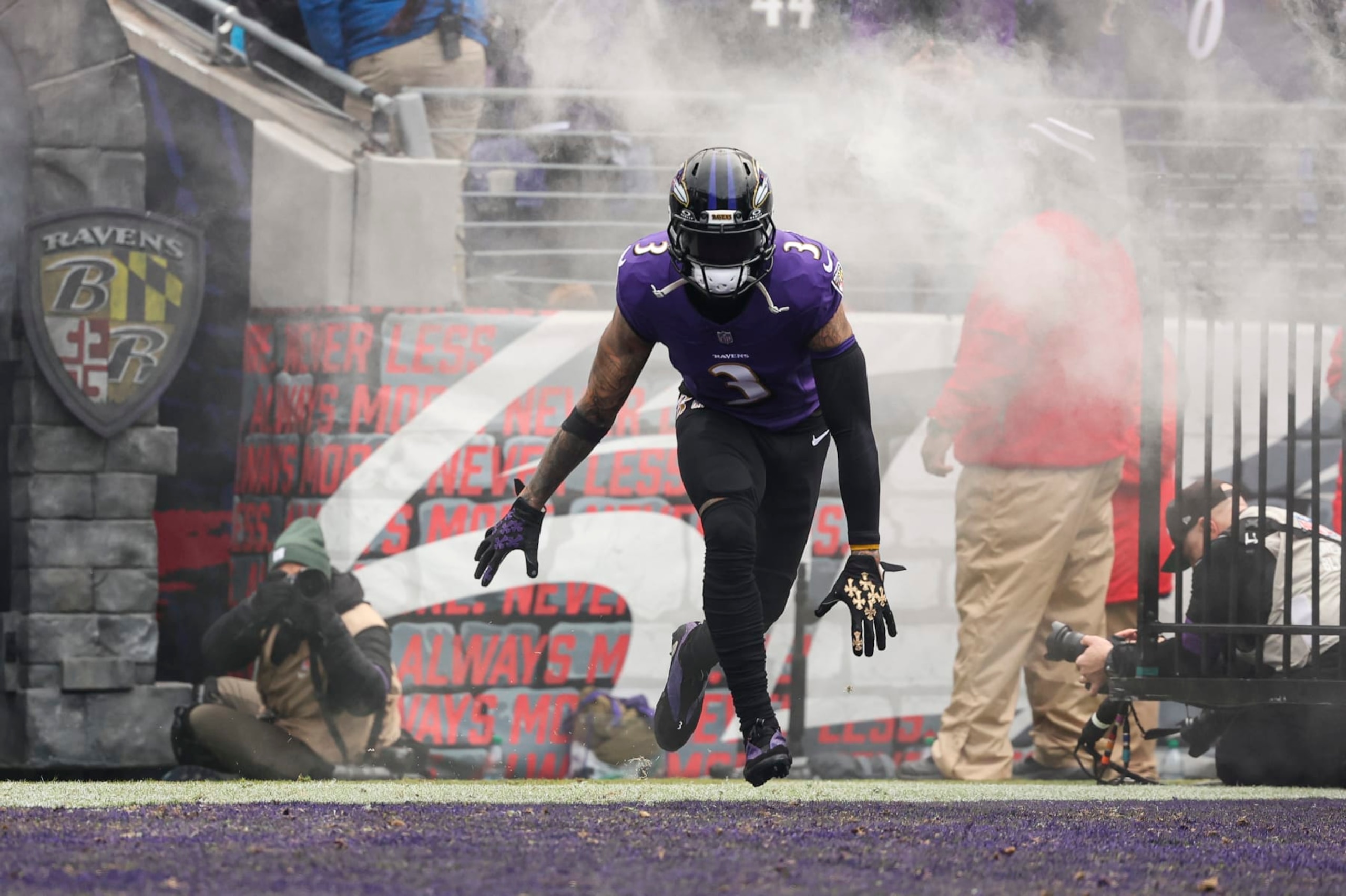 BALTIMORE, MD - JANUARY 28: Odell Beckham Jr. #3 of the Baltimore Ravens runs out of the tunnel prior to the AFC Championship NFL football game against the Kansas City Chiefs at M&T Bank Stadium on January 28, 2024 in Baltimore, Maryland. (Photo by Perry Knotts/Getty Images) BALTIMORE, MD - JANUARY 28: Odell Beckham Jr. #3 of the Baltimore Ravens runs out of the tunnel prior to the AFC Championship NFL football game against the Kansas City Chiefs at M&T Bank Stadium on January 28, 2024 in Baltimore, Maryland. (Photo by Perry Knotts/Getty Images)