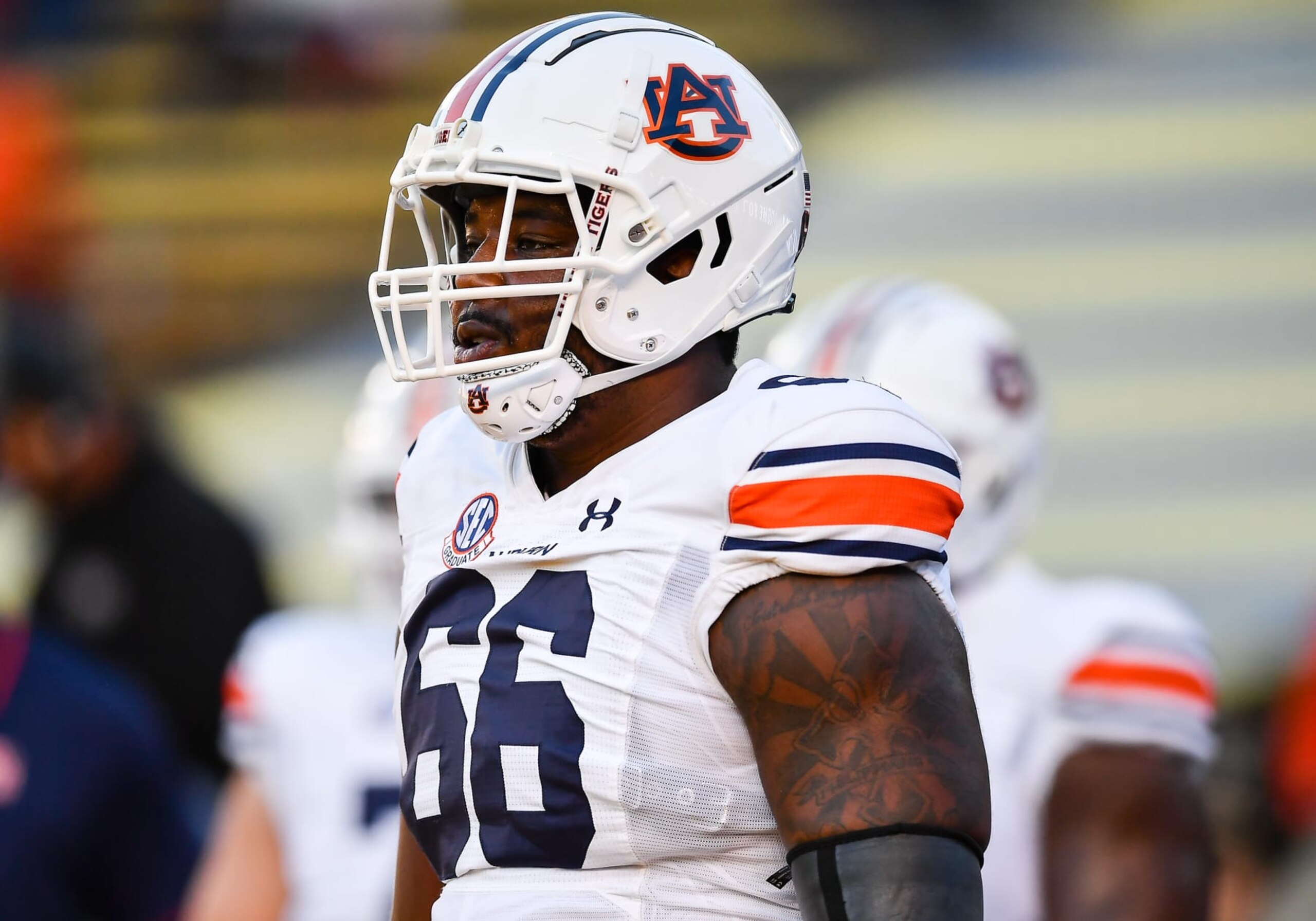 BERKELEY, CA - SEPTEMBER 09: Auburn Tigers offensive lineman Avery Jones (66) prior to the college football game between Auburn Tigers against the California Golden Bears on September 9, 2023 at California Memorial Stadium in Berkeley, CA  (Photo by Samuel Stringer/Icon Sportswire via Getty Images)