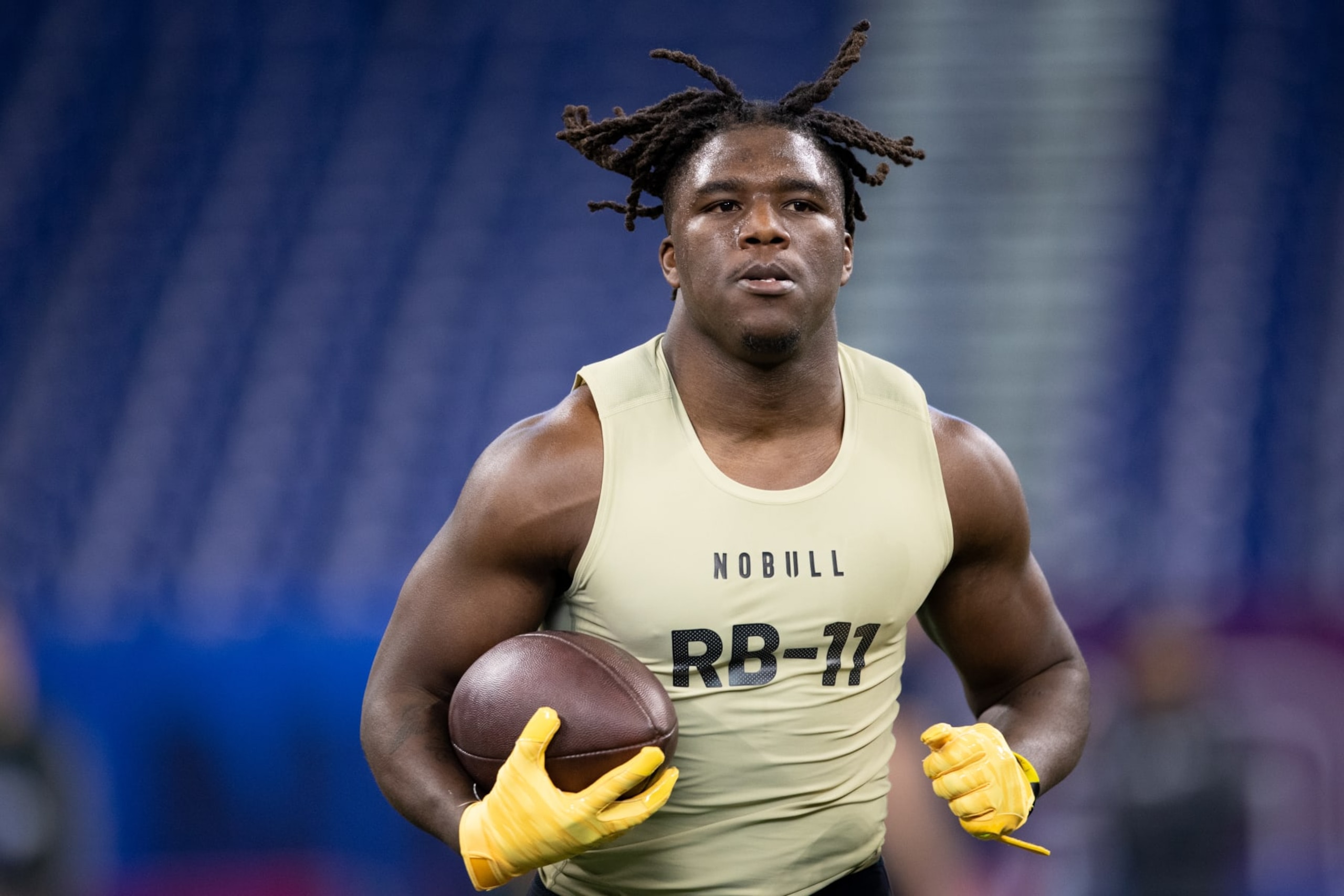 INDIANAPOLIS, INDIANA - MARCH 2: Frank Gore #RB11 of Southern Mississippi runs a drill during the NFL Scouting Combine at Lucas Oil Stadium on March 2, 2024 in Indianapolis, Indiana. (Photo by Kara Durrette/Getty Images)