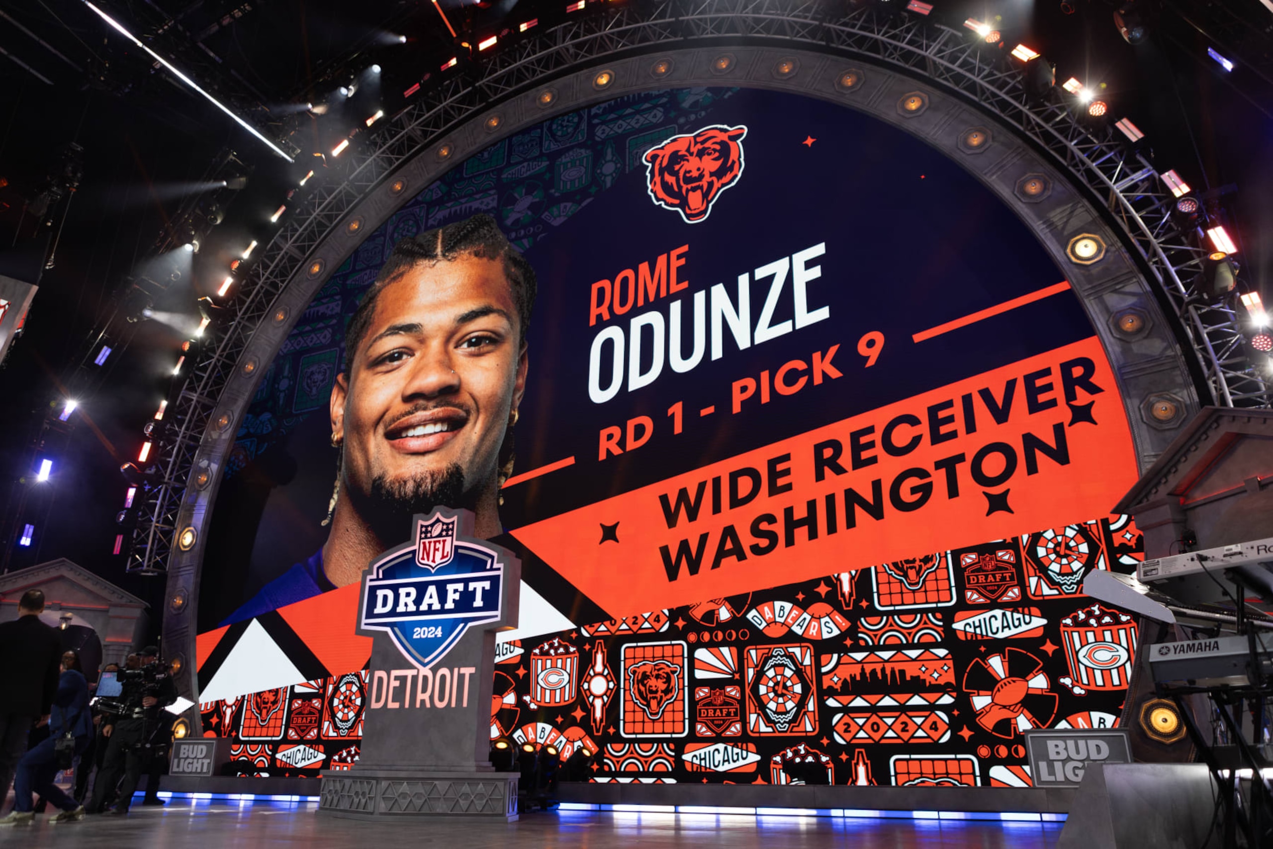 DETROIT, MI - APRIL 25: Washington Wide Receiver Rome Odunze is taken ninth overall by the Chicago Bears during Day 1 of the NFL Draft on April 25, 2024 at Campus Martius Park and Hart Plaza in Detroit, MI. (Photo by John Smolek/Icon Sportswire via Getty Images) DETROIT, MI - APRIL 25: Washington Wide Receiver Rome Odunze is taken ninth overall by the Chicago Bears during Day 1 of the NFL Draft on April 25, 2024 at Campus Martius Park and Hart Plaza in Detroit, MI. (Photo by John Smolek/Icon Sportswire via Getty Images)